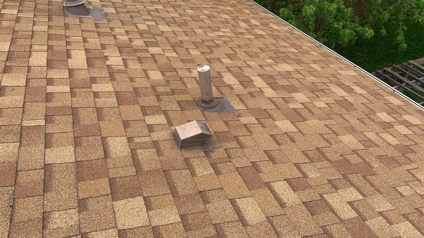 Malarkey Vista - Weathered Wood by White Castle Roofing