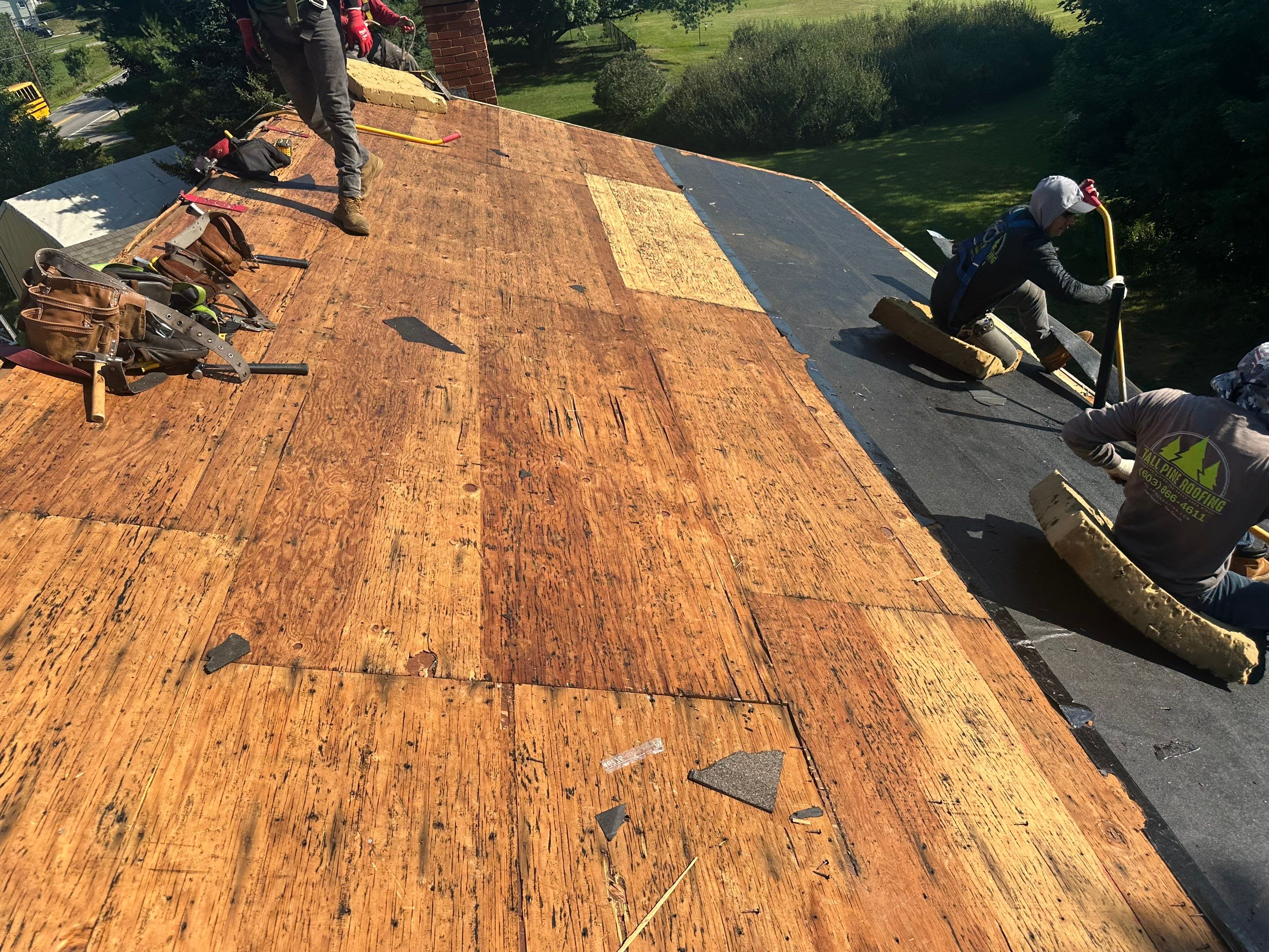 ๐ก Another Roof, Another Happy Home! ๐ฒ by Tall pine roofing