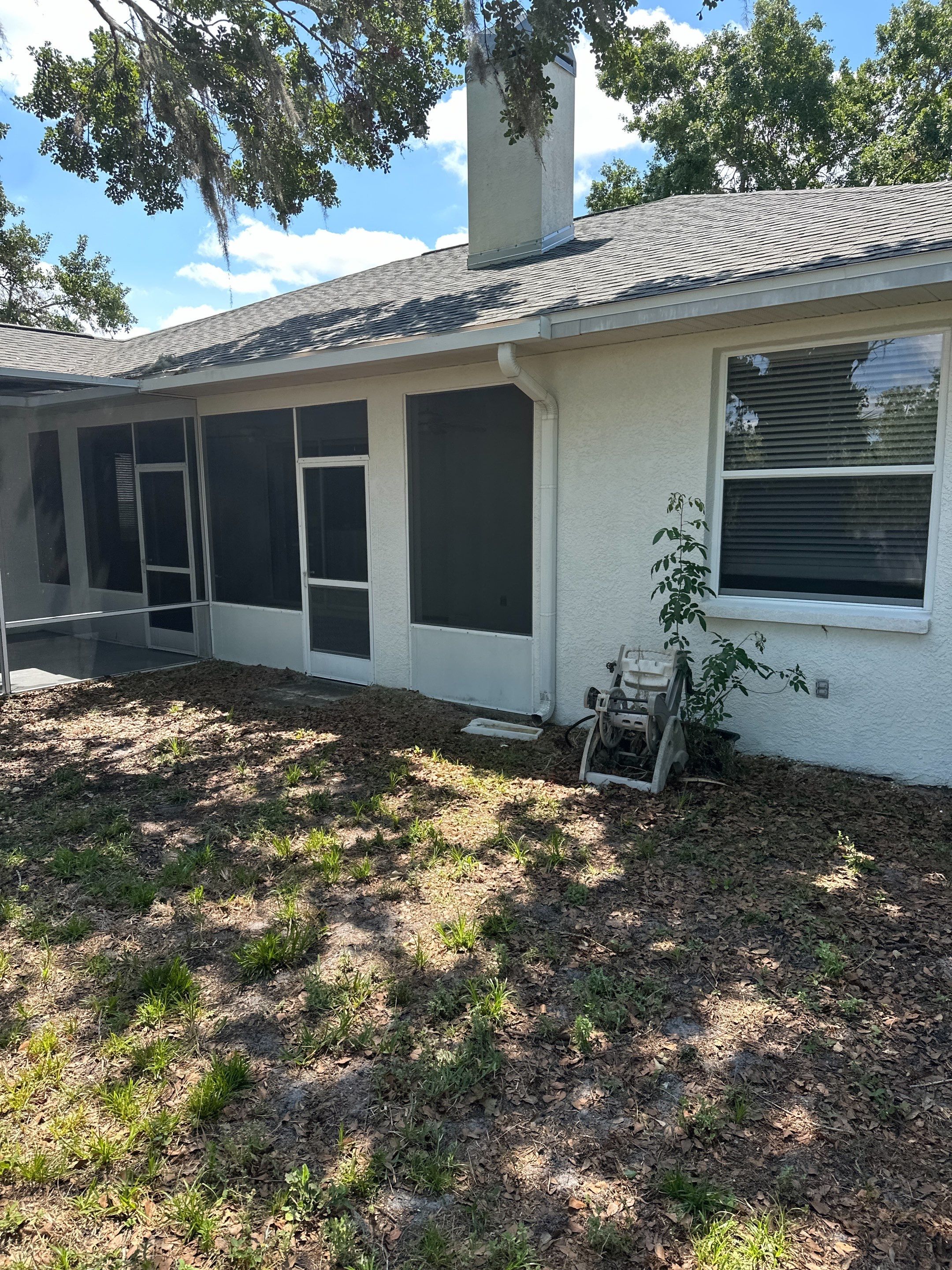 1-Story House Wash, Driveway, Patio/Lanai & Screen Enclosure Cleaning in Oakley Community, Ellenton, FL | Sunshine AquaWash by Sunshine AquaWash