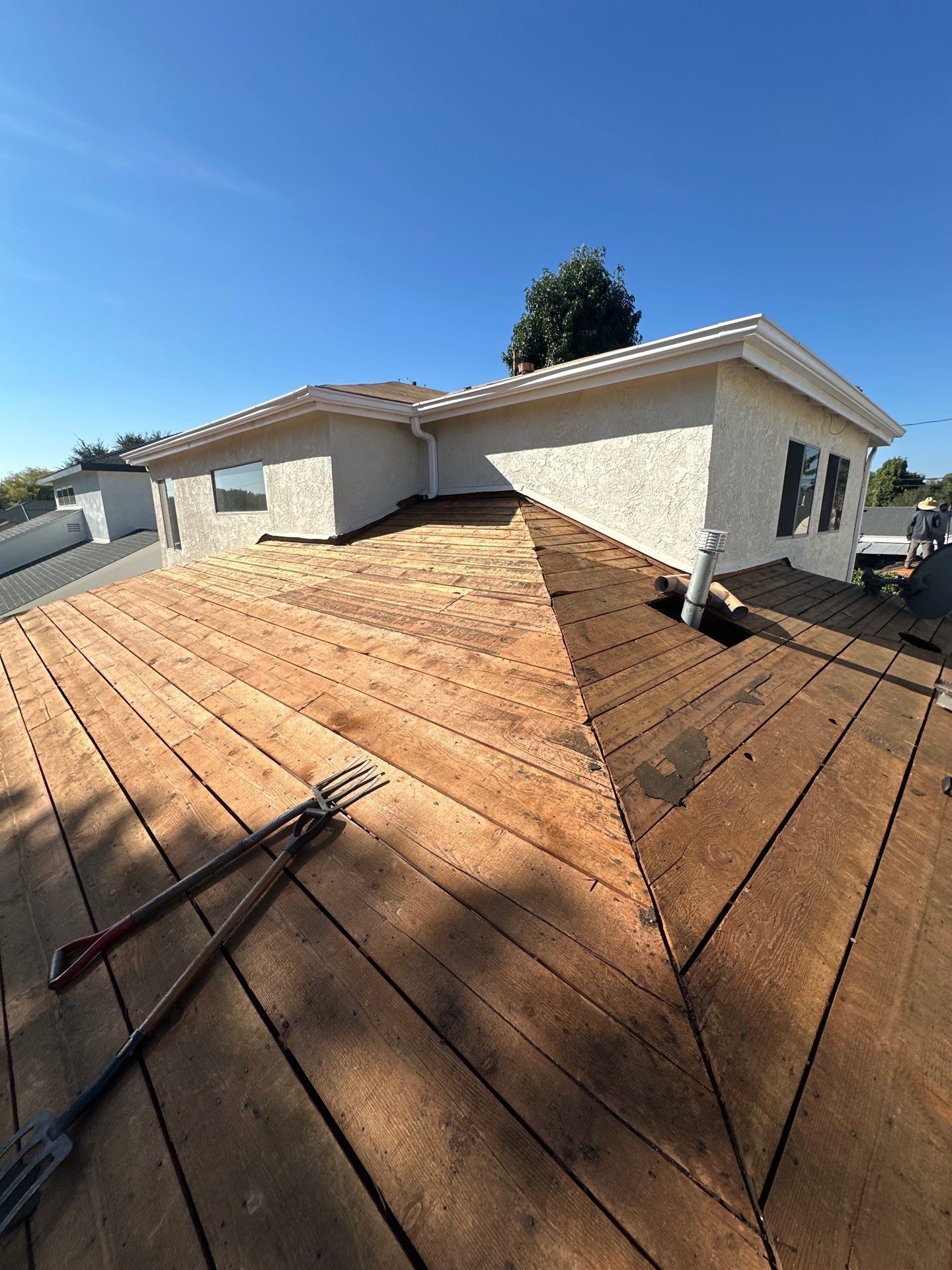 Roof Replacement - Long Beach, CA 90815 by Epic Roof Replacement