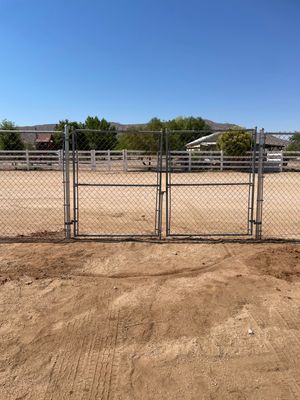 Fence Installation using Vinyl
