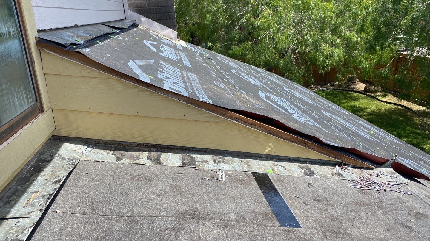 Grey is the new Black by Bayfront Roofing and Construction