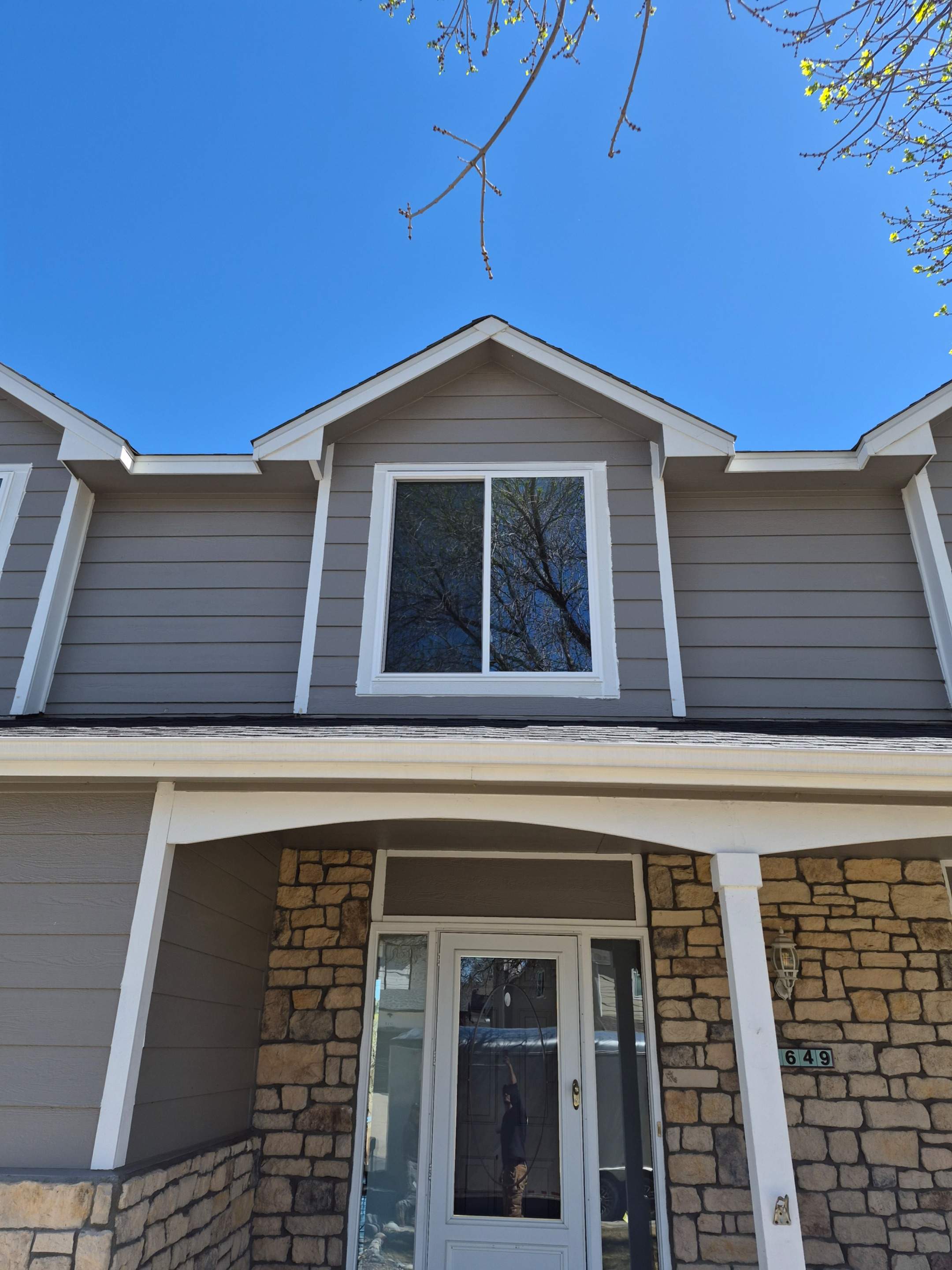 Anlin white vinyl windows  by 1st choice windows and siding
