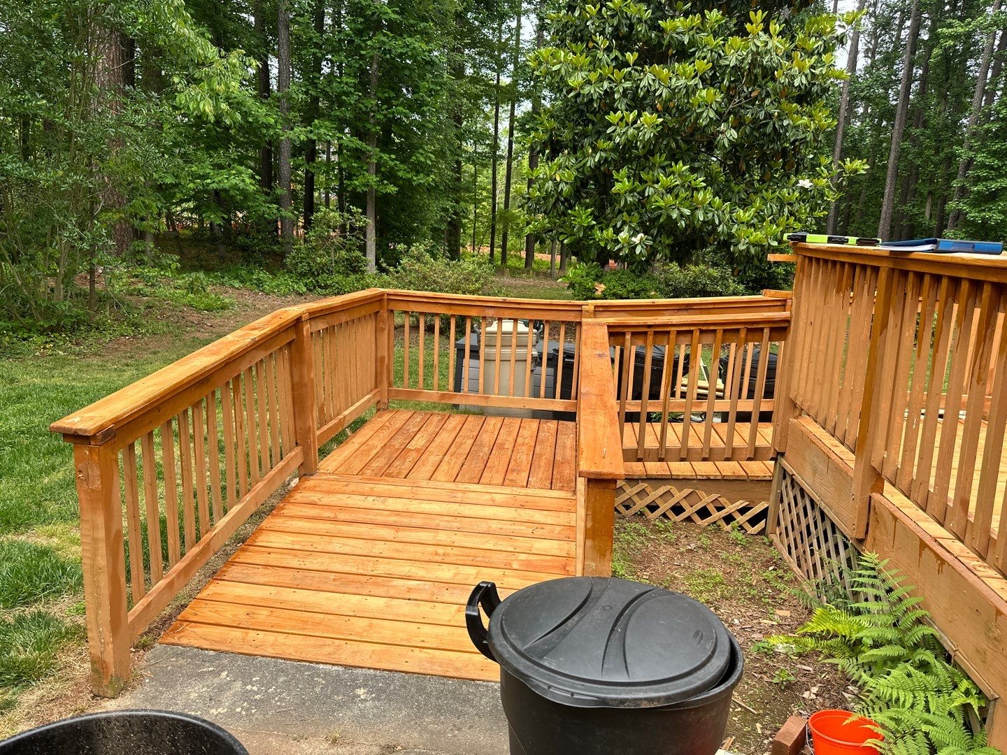 Weathered Deck using AcryFin by DuraSeal