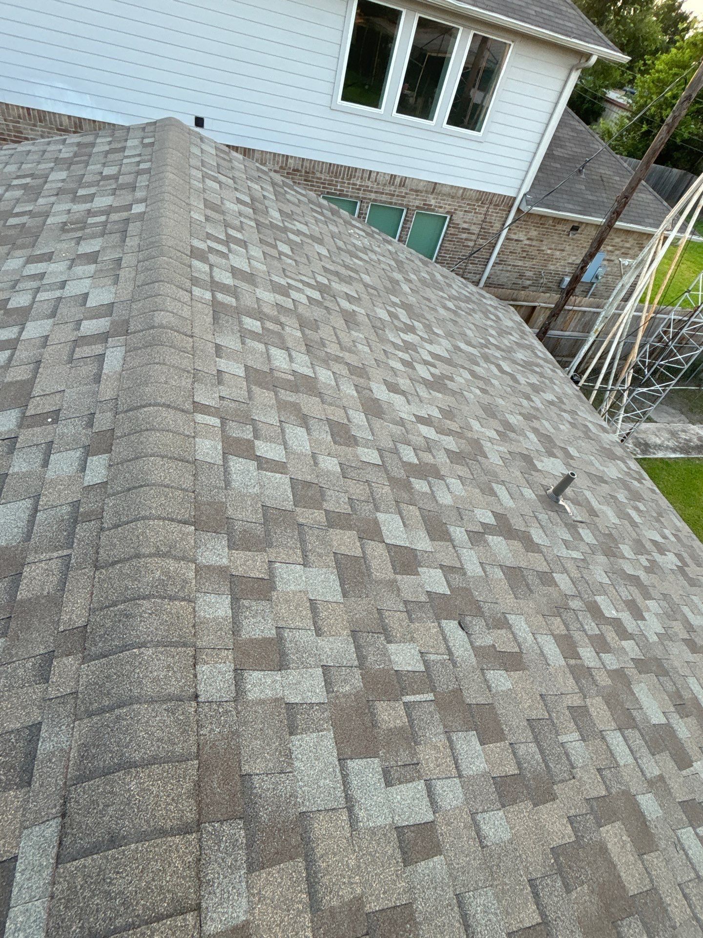 Residential Roofing Installation using Owen's Corning Duration (Lifetime) Shingles by Roof Repair Company