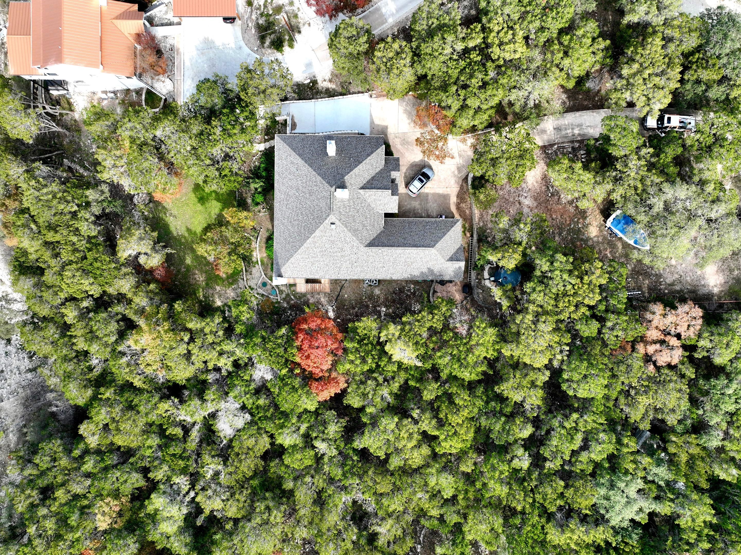 Residential Roof Replacement using Owens Corning 30 year Architectural Shingles by Premier Roofing and Contracting