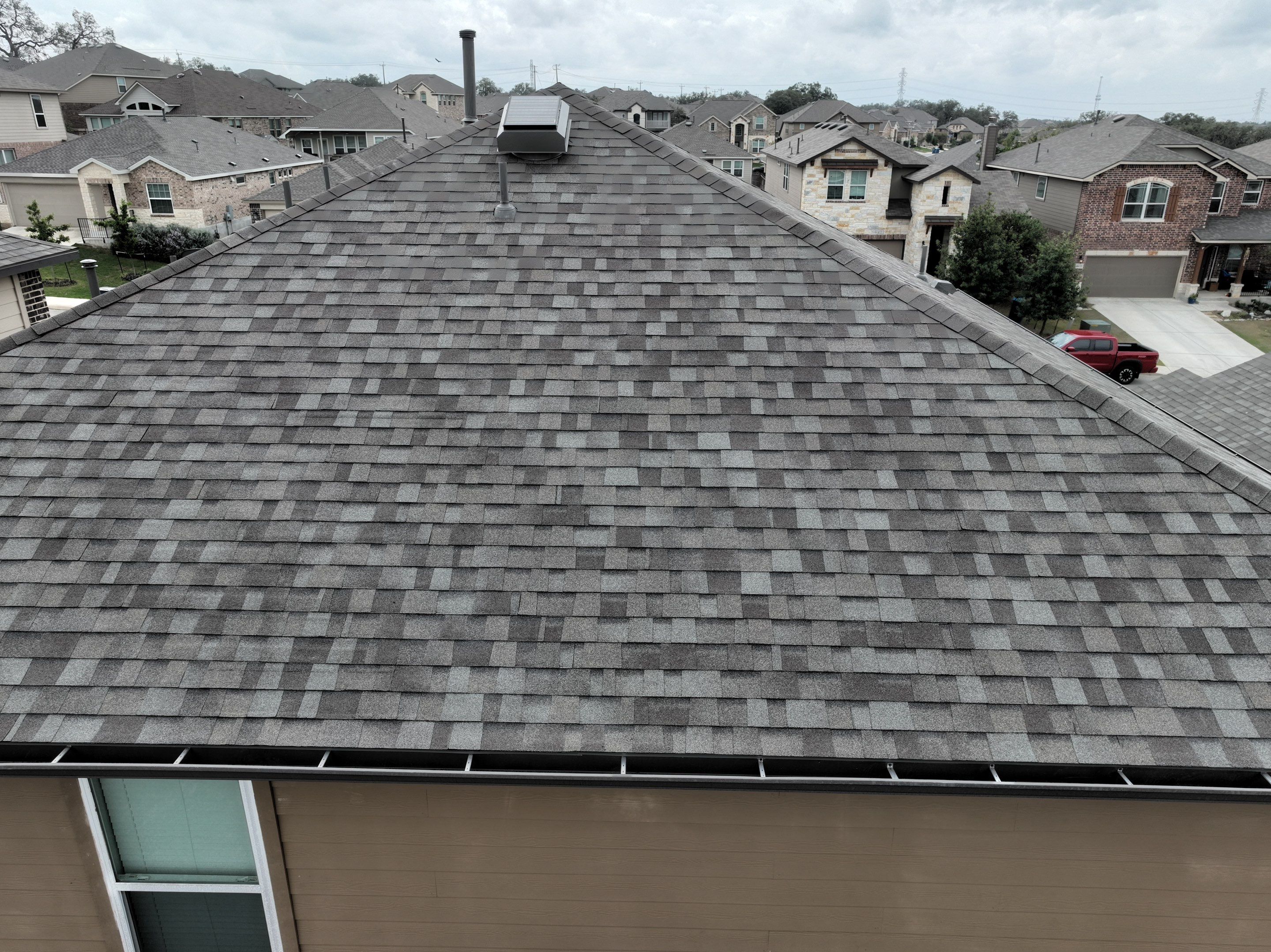 Residential Roofing Installation using Owens Corning 30 year Architectural Shingles by Premier Roofing and Contracting