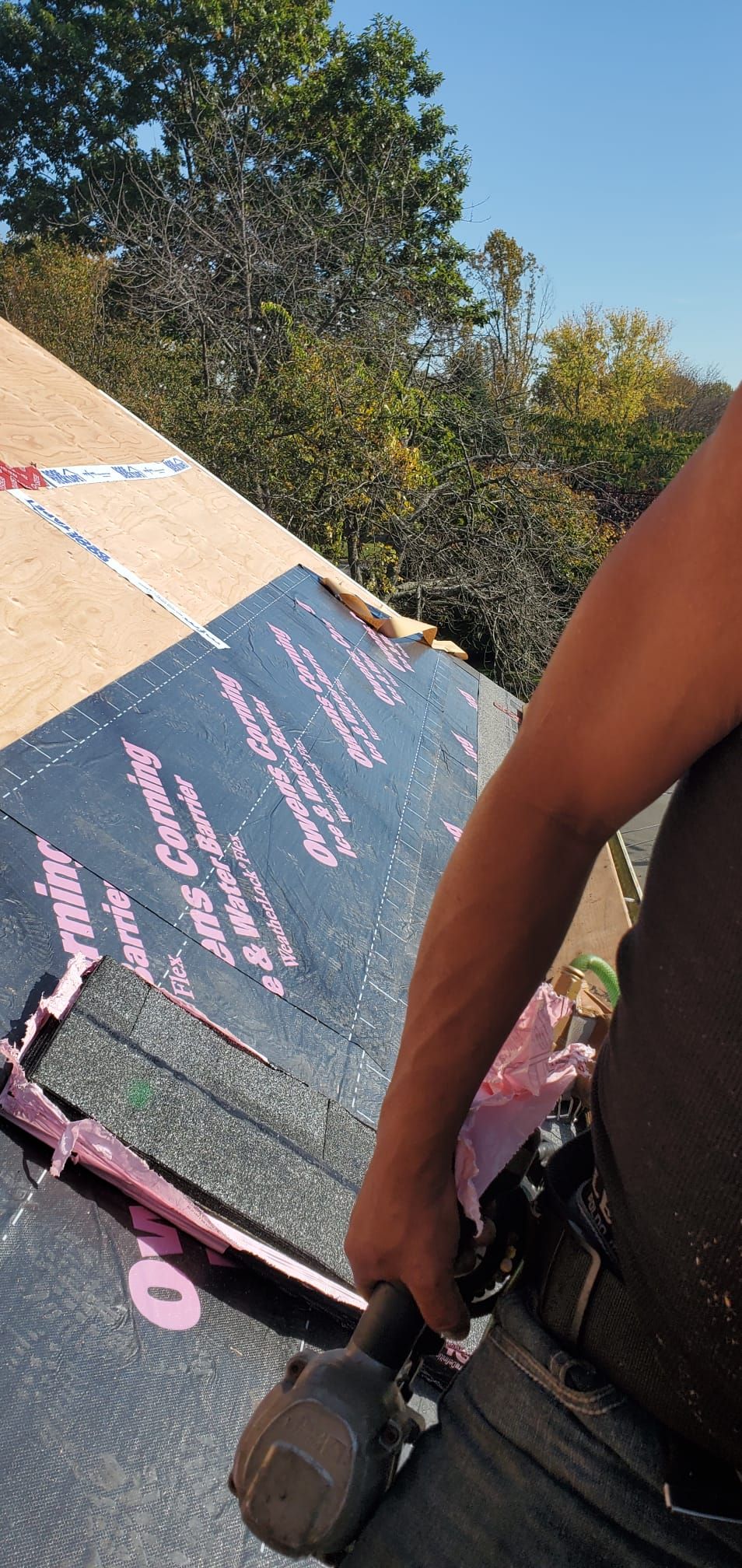 Residential Roofing Installation using Owens Corning TruDefinition Slatestone Gray by A Plus Exterior