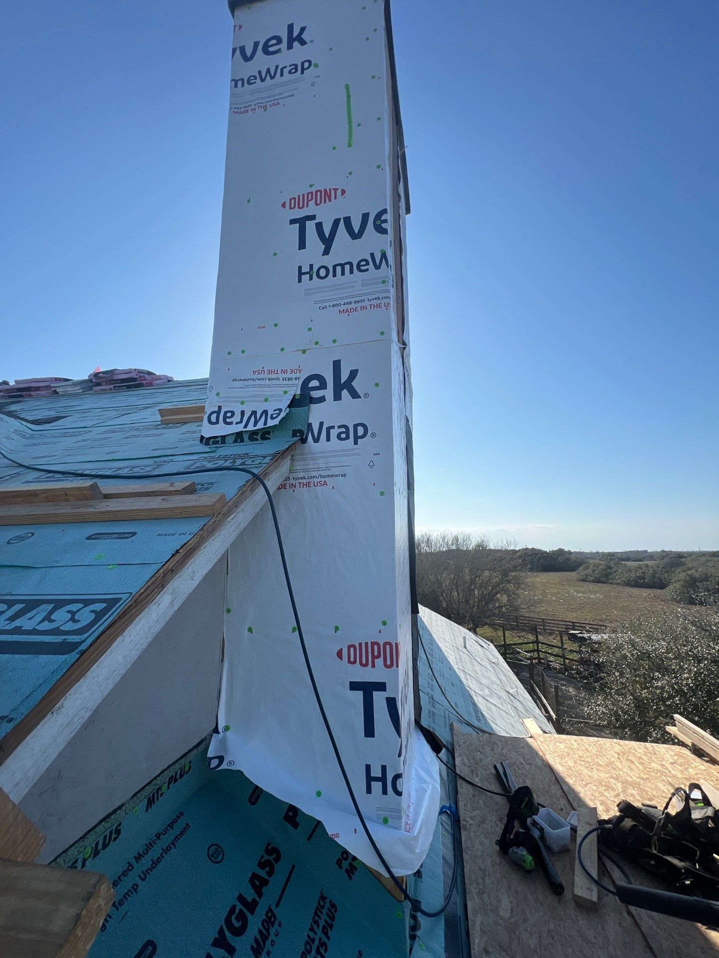 Long Horn Retreat by Bayfront Roofing and Construction