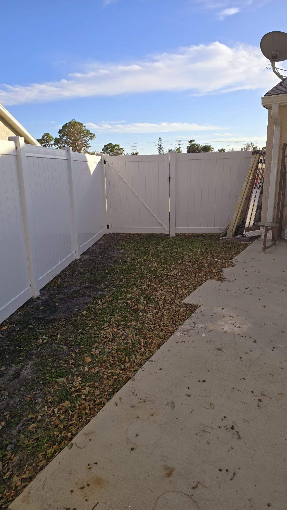 Vinyl Install in North Port by True Fence LLC
