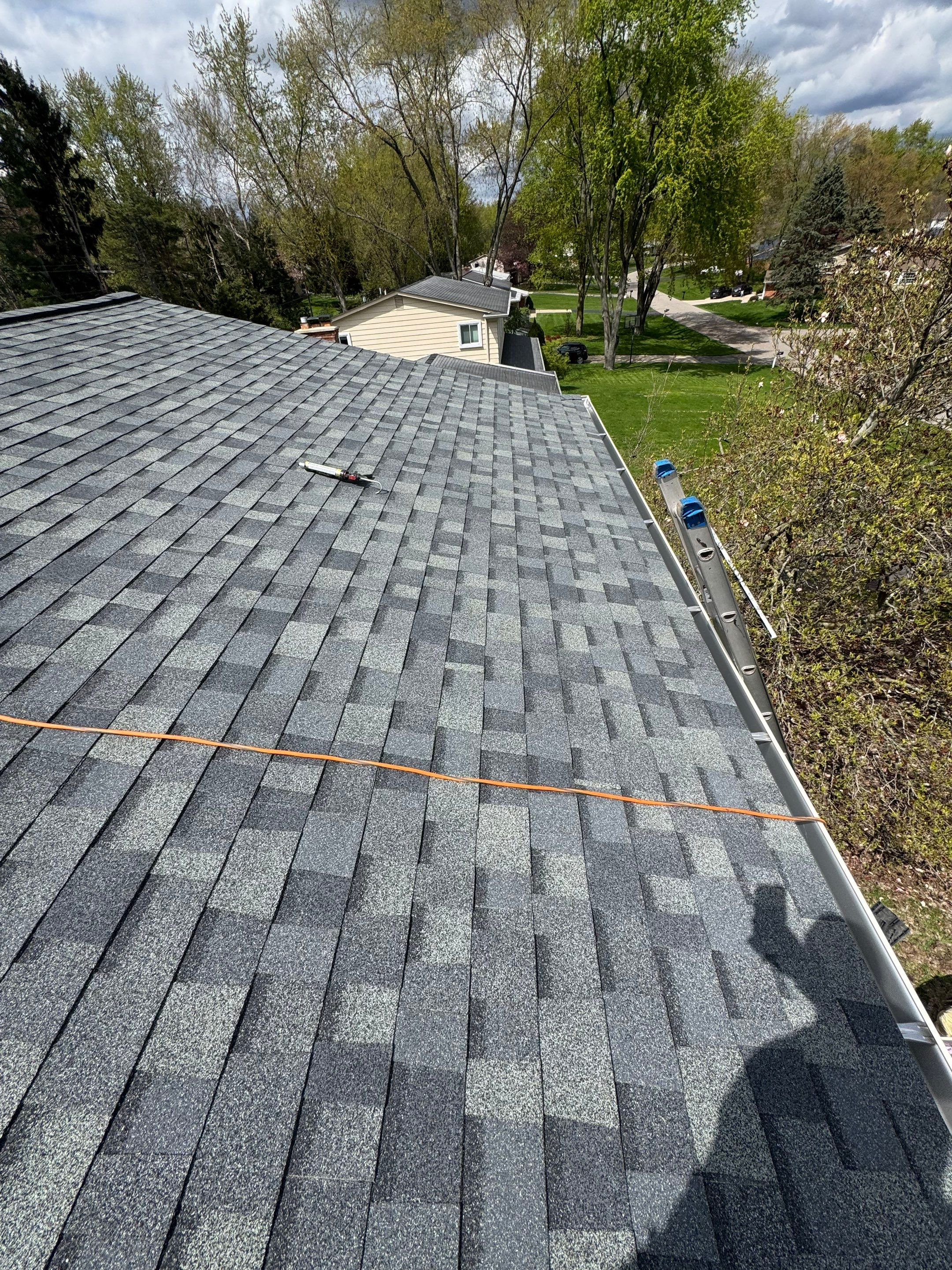 Roof Replacement using Owens Corning Tru Definitions by 180 Contractors