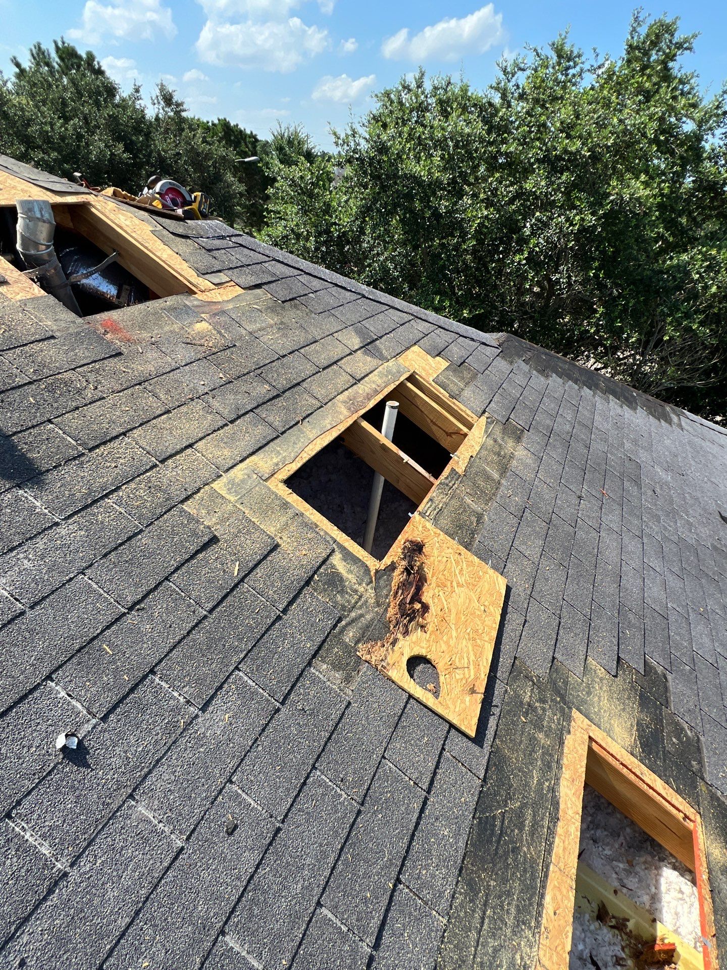 Residential Roofing Repair using Owen's Corning Duration (Lifetime) Shingles by Roof Repair Company