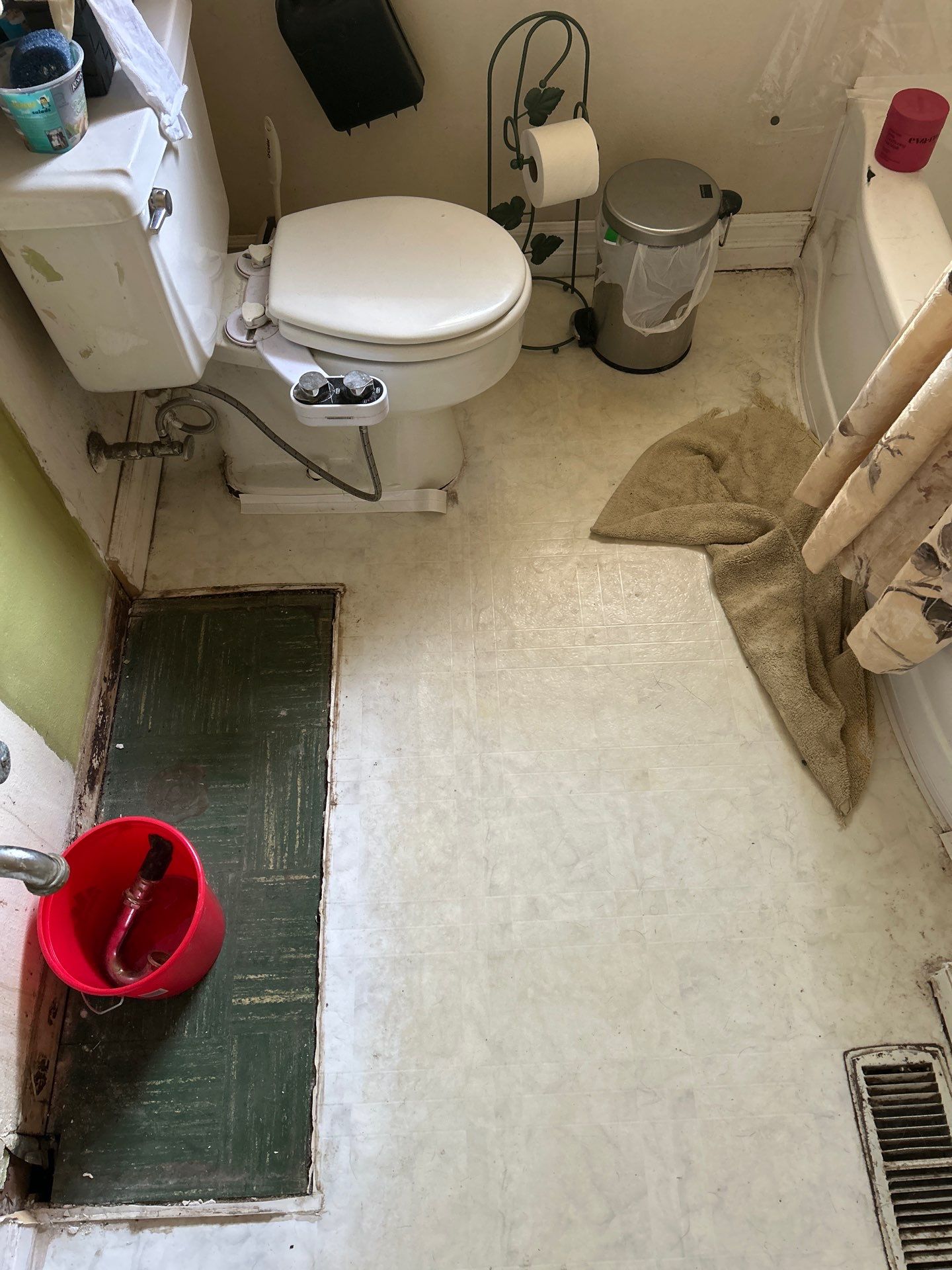 Bathroom Renovation by Handyman State LLC