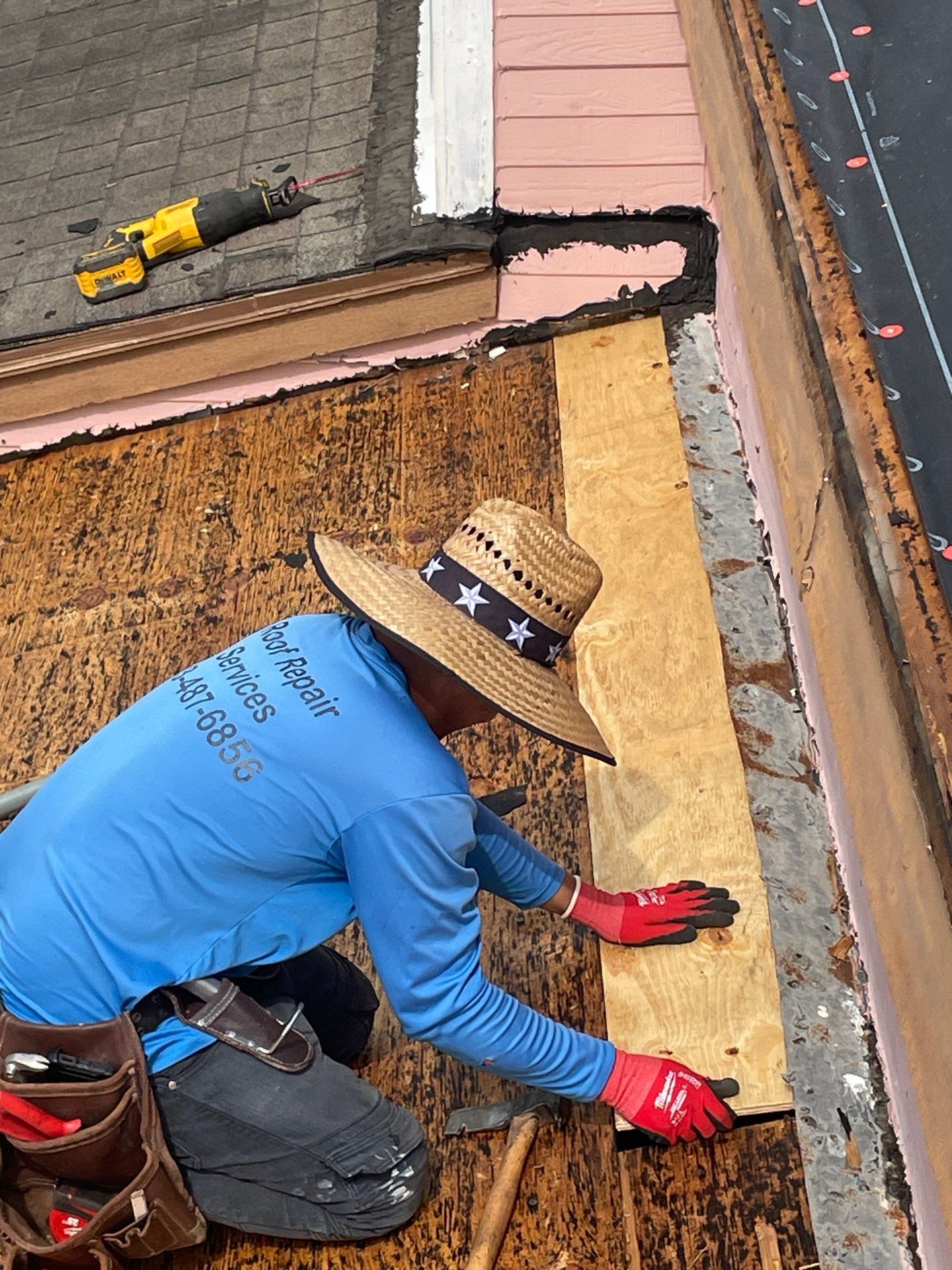 Roof Replacement Houston by Roof Repair Company
