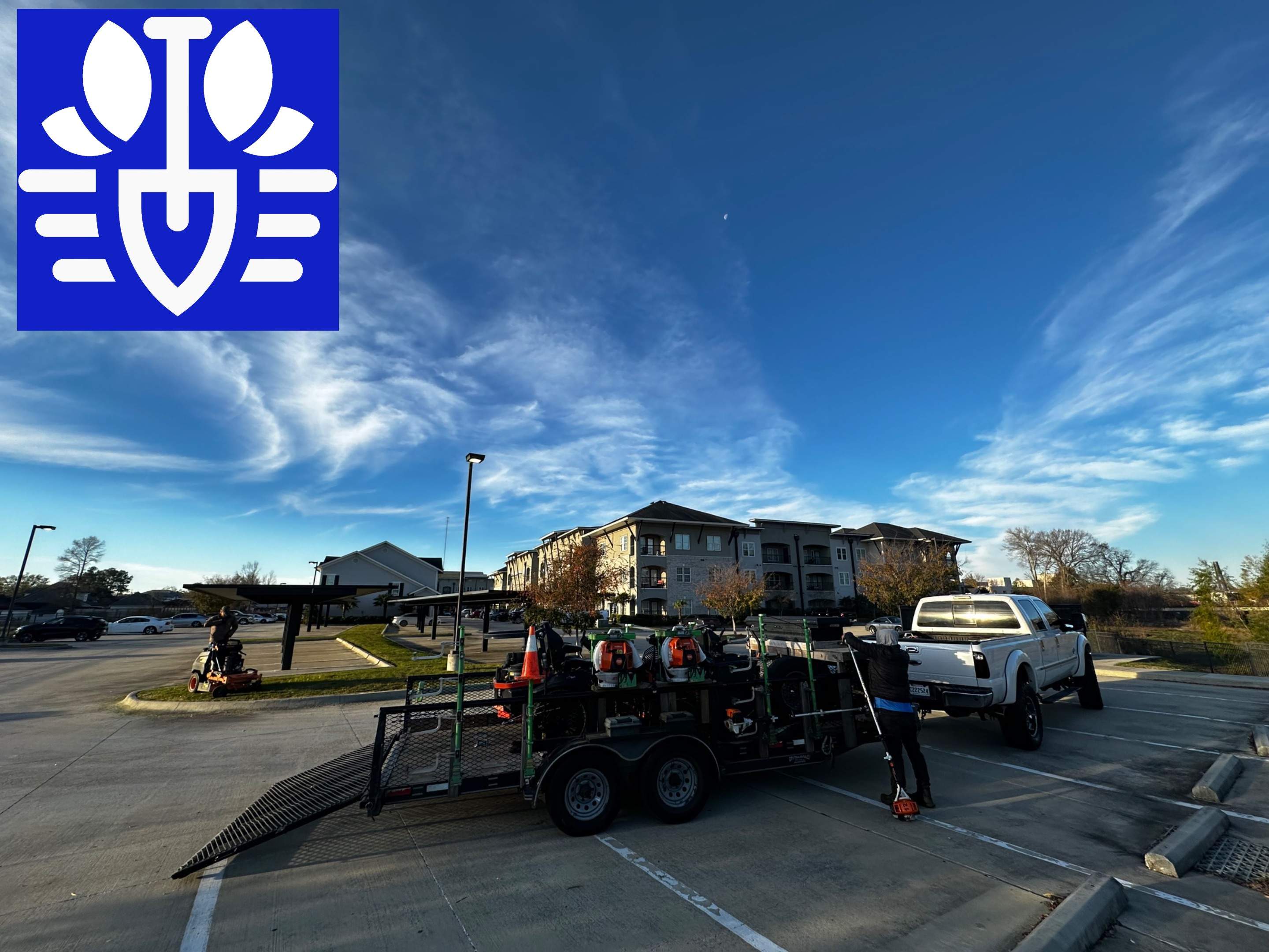 LANDSCAPE SERVICES: HEDGE TRIM / BED CLEAN by CutScape, LLC.