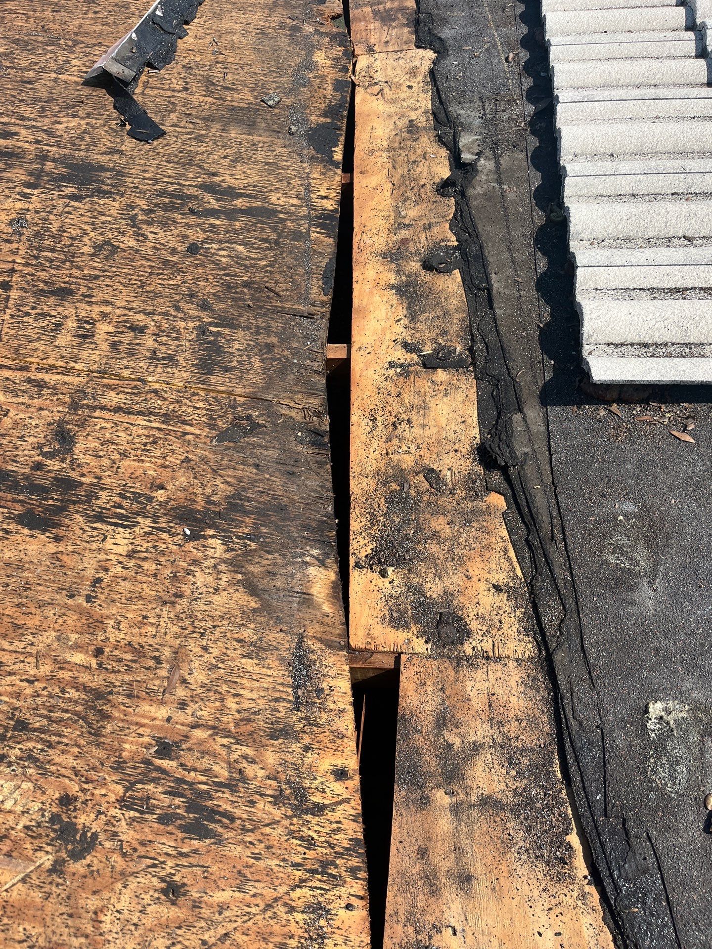 Project in St. Petersburg 33710 by Mitchell Roofing Company LLC 