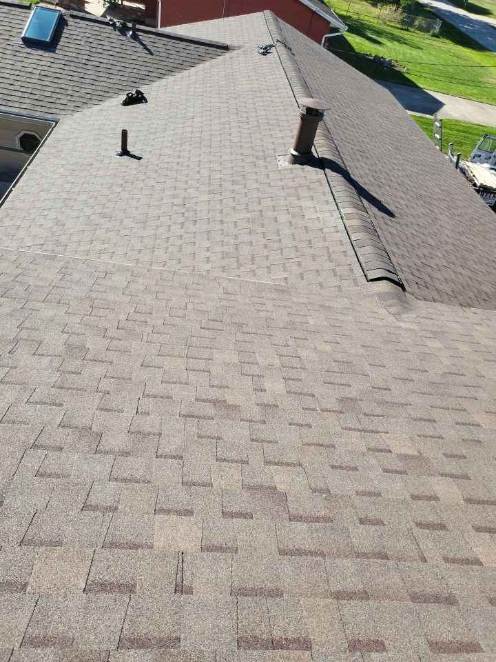 ATLAS PINNACLE COLOR: PRISTINE HEATHER DRIP EDGE: MUSKET BROWN by Eagle Eye Roofing