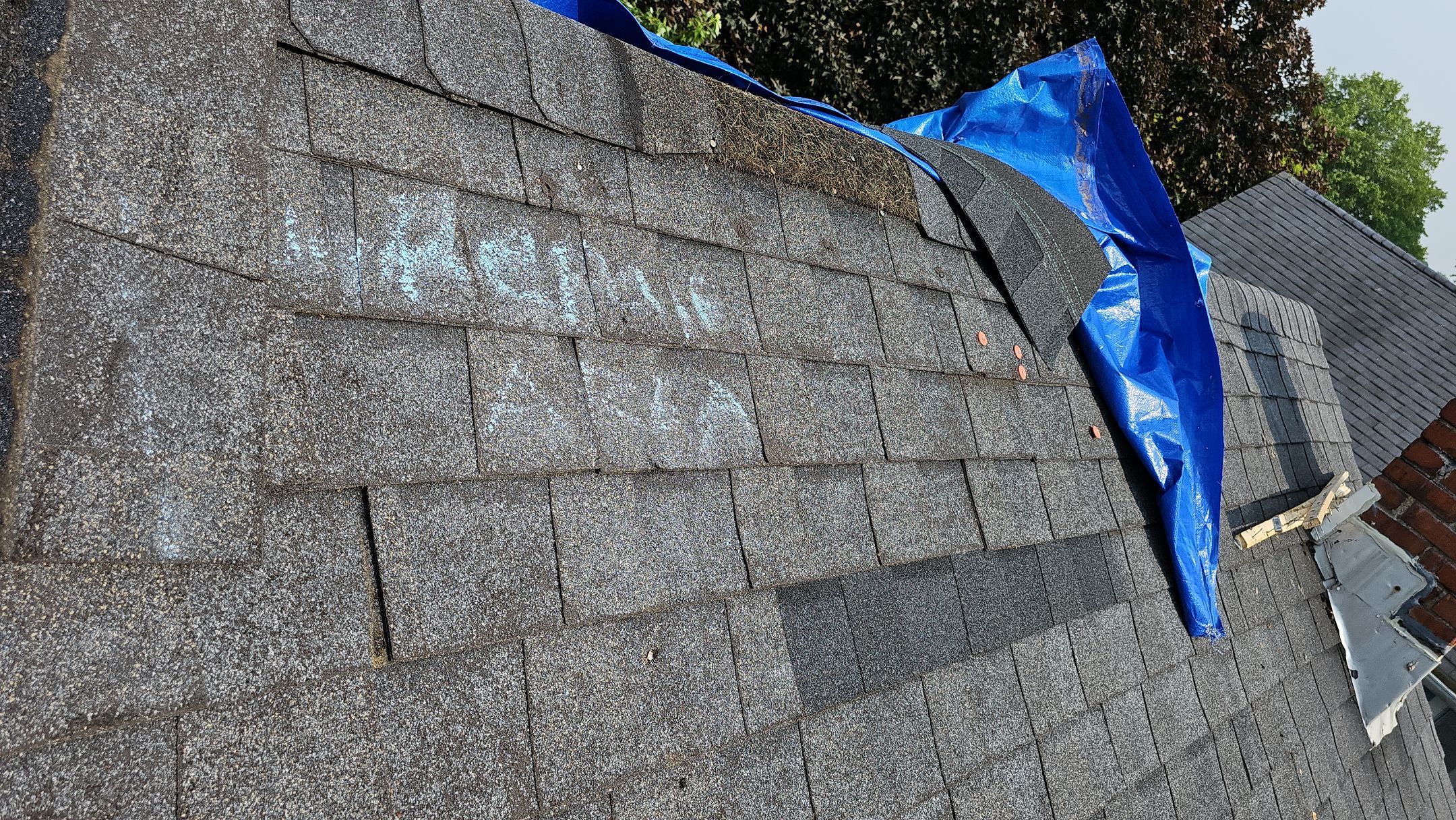 ATLAS PINNACLE COLOR: BLACK SHADOW by Eagle Eye Roofing