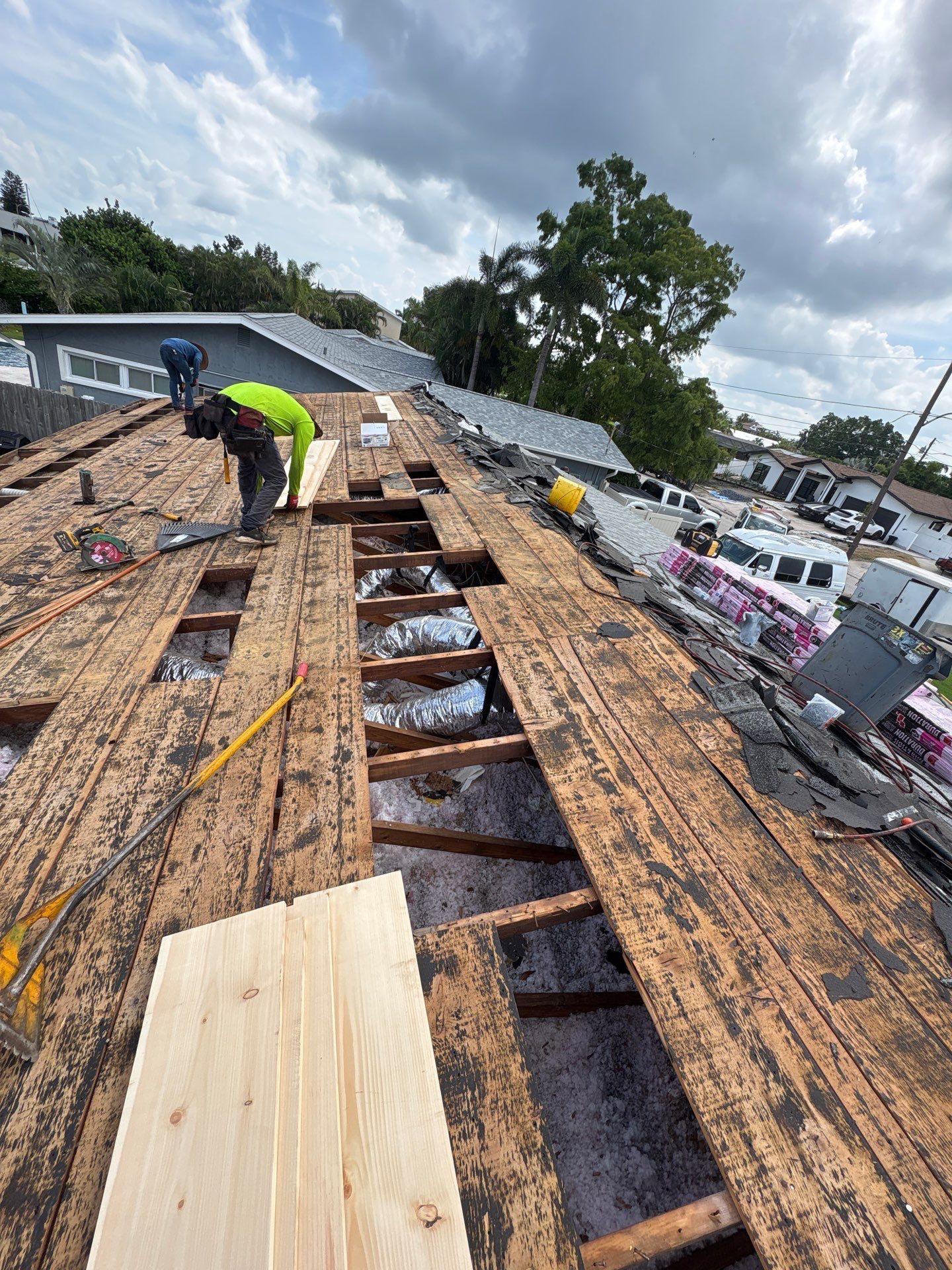 Project in St. Petersburg 33705 by Mitchell Roofing Company LLC 