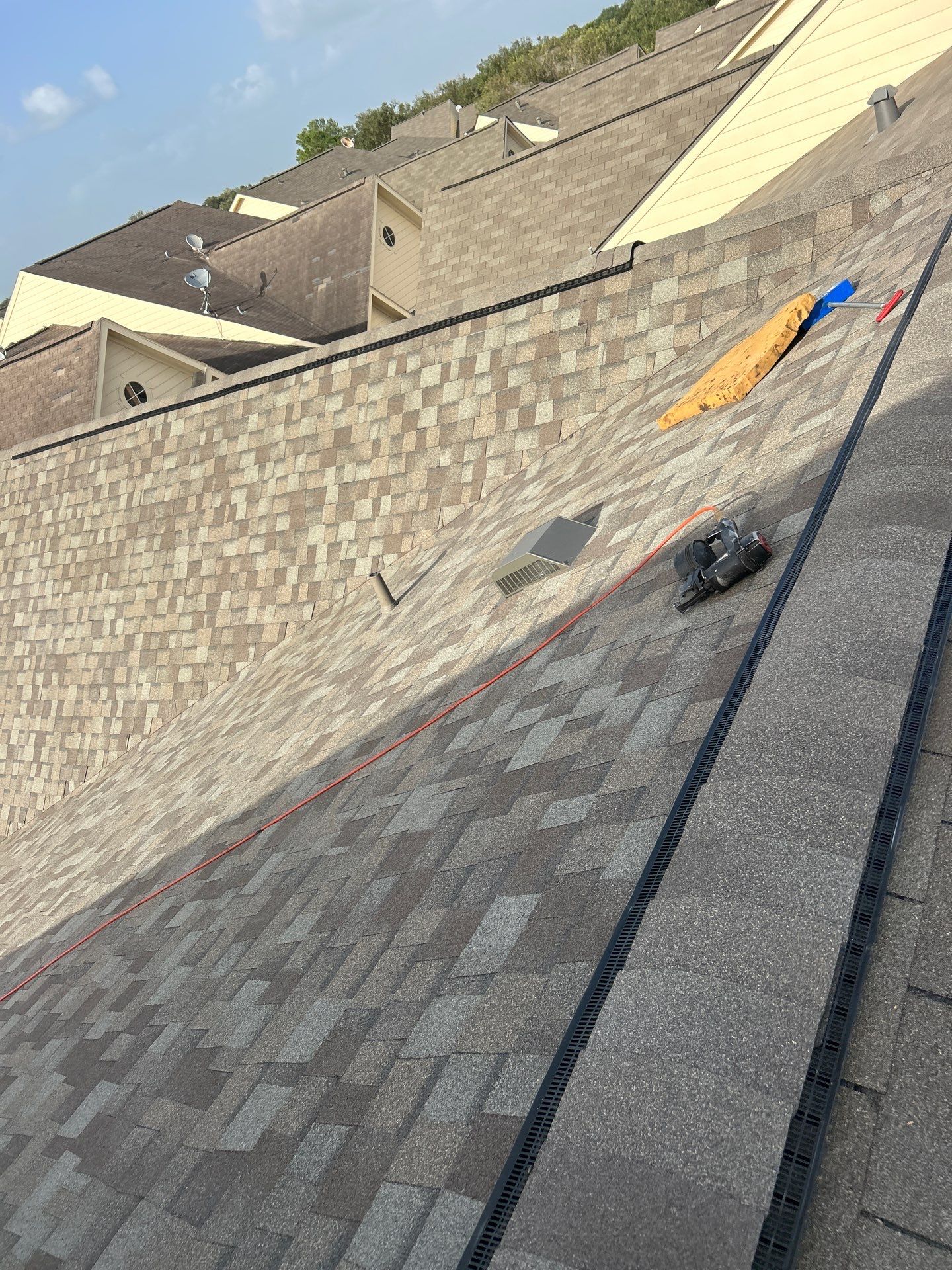 Residential Roofing Installation using Owen's Corning Duration (Lifetime) Shingles by Roof Repair Company
