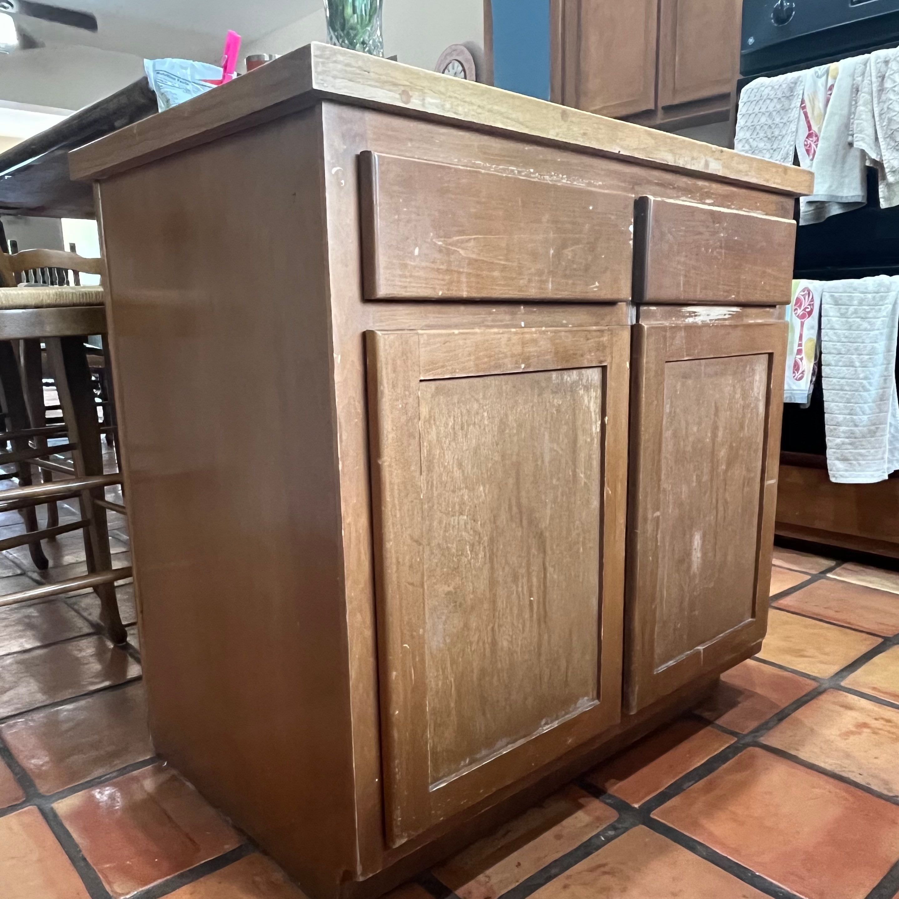 Snell Cabinet Refinishing by Fresh Coat