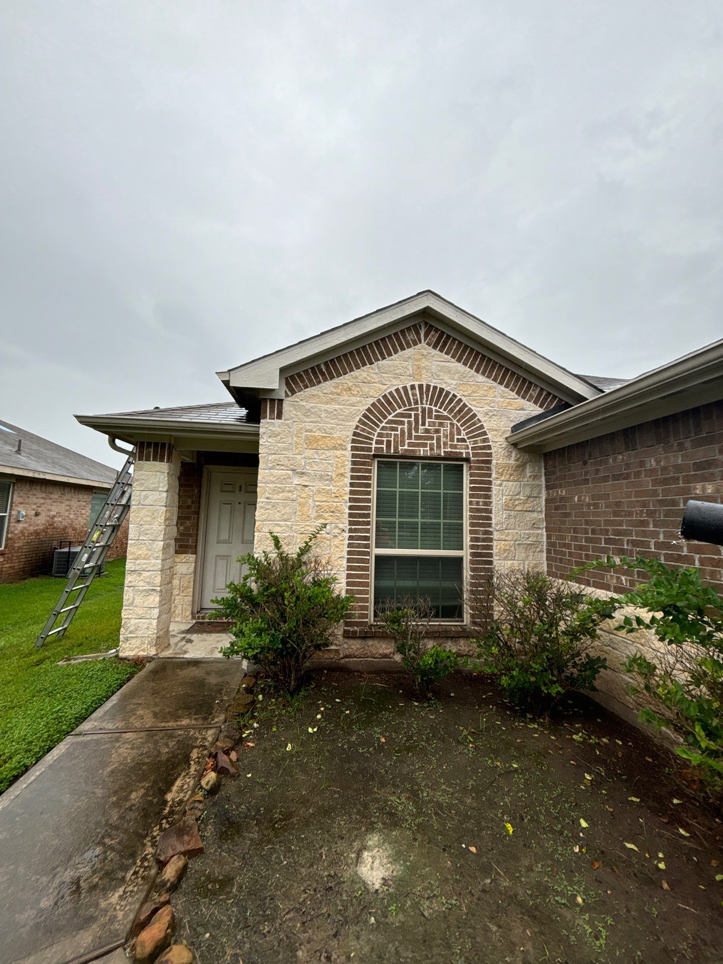 Residential Roofing Repair using Owen's Corning Duration (Lifetime) Shingles by Roof Repair Company