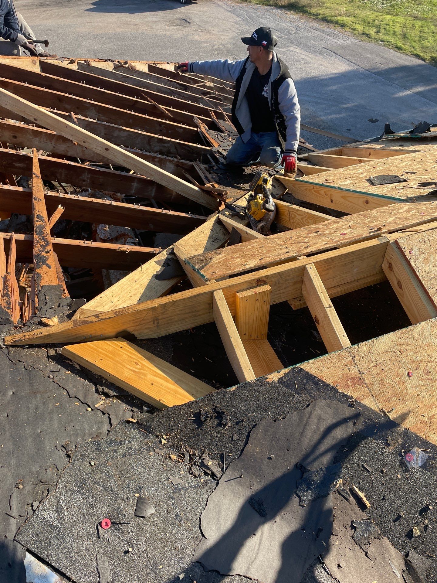 Roof Replacement Missouri by Roof Repair Services LLC