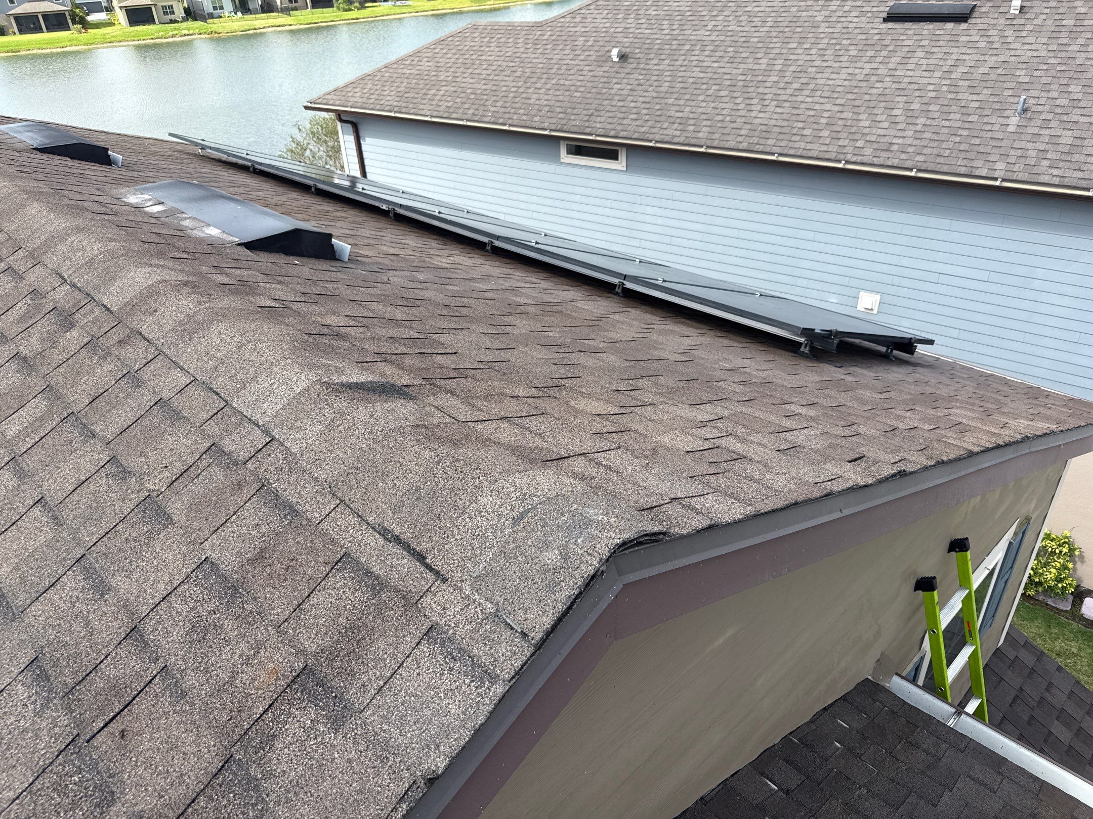 Roof Soft Wash, Pool Deck & Screen Enclosure Cleaning – Trevesta Community, Palmetto, FL by Sunshine AquaWash