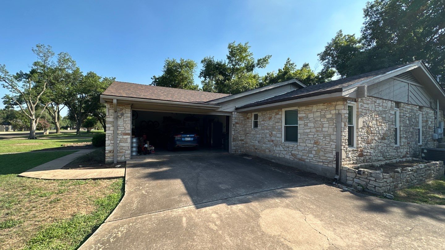 Brownwood - Owens Corning TruDefinition Duration by RoofsOnly.com