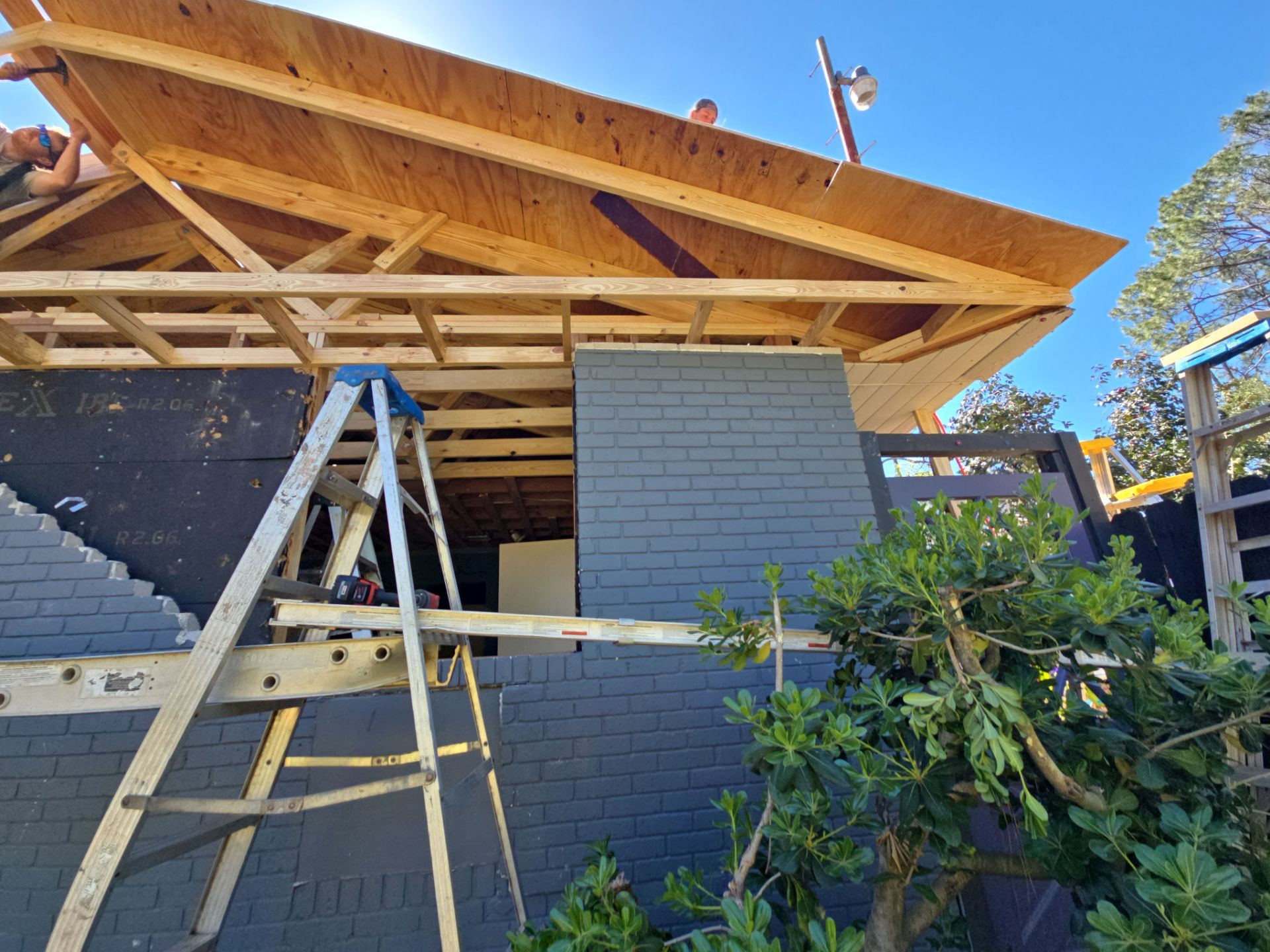Valdosta Roofing Repair  by J & J Remodeling Of Ga LLC