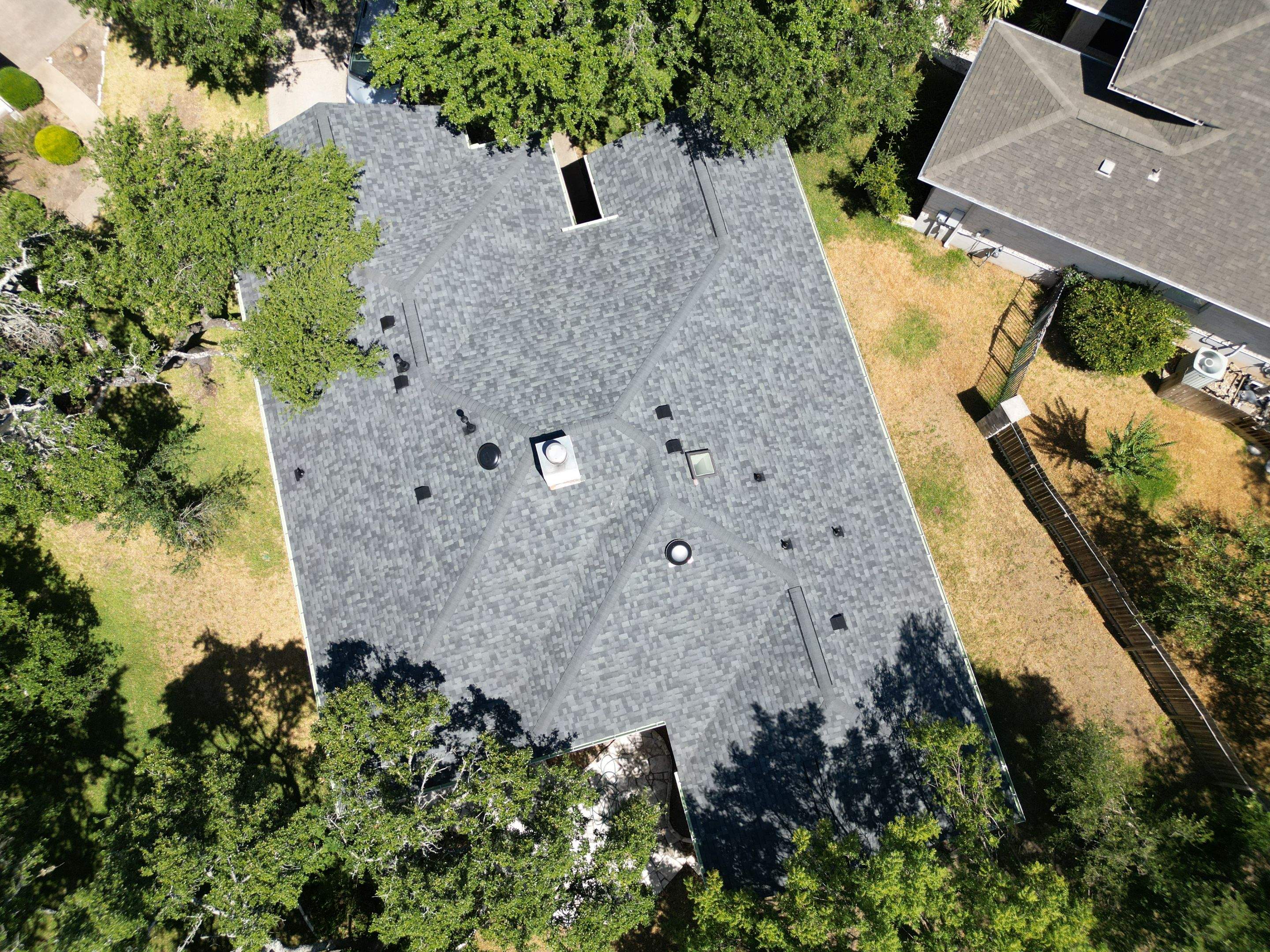 Estate Gray - Owens Corning TruDefinition Duartion by RoofsOnly.com