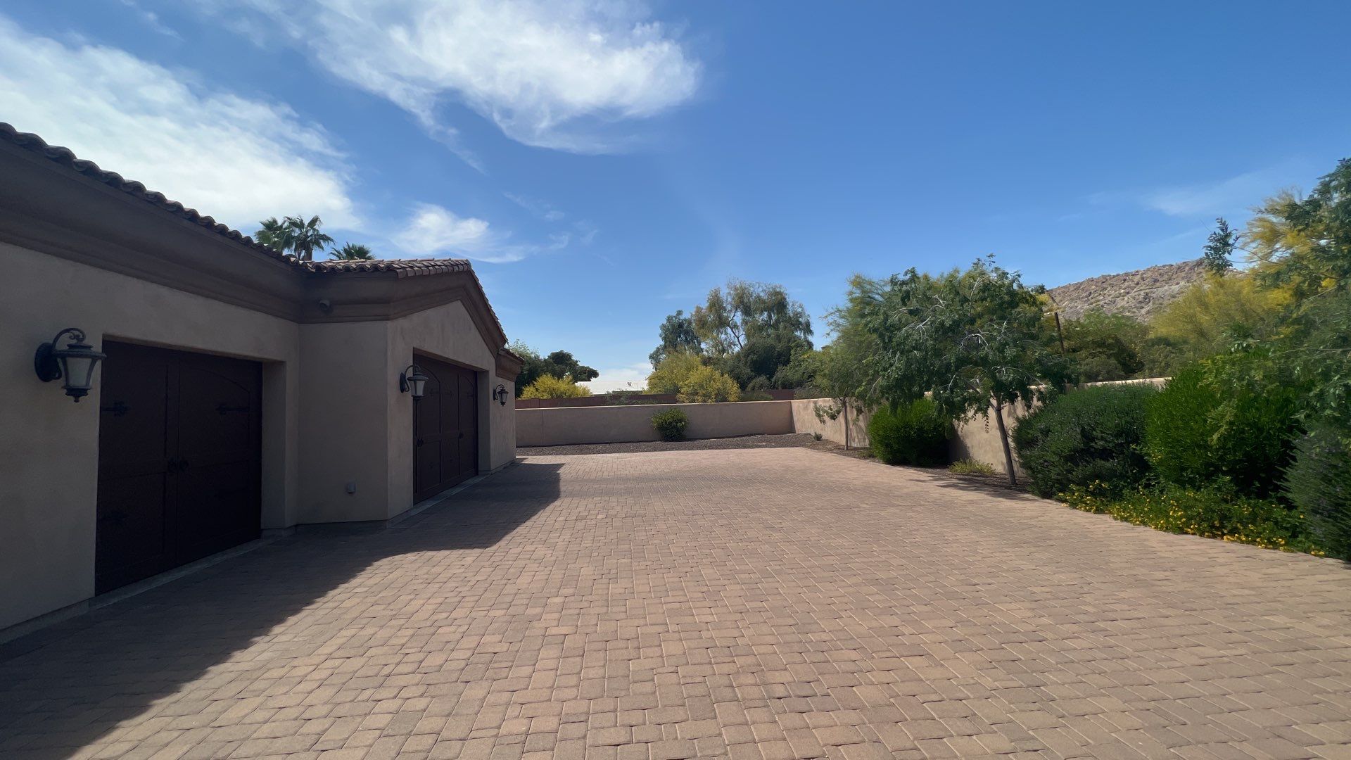 8,600 s.f. Single Family Home in Paradise Valley Arizona 85253 by Crash of Rhinos Painting & Garage Floors