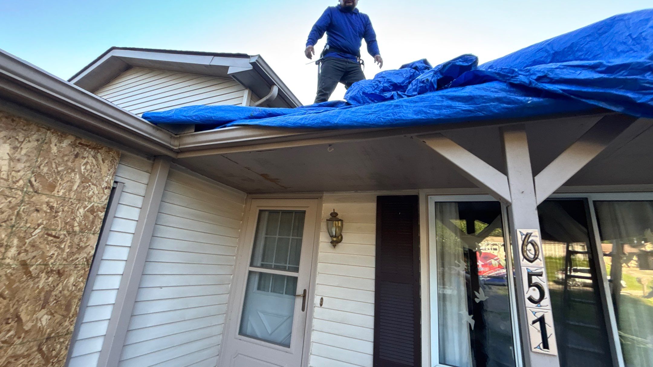 Roof Replacement using Owens Corning Brownwood by 180 Contractors