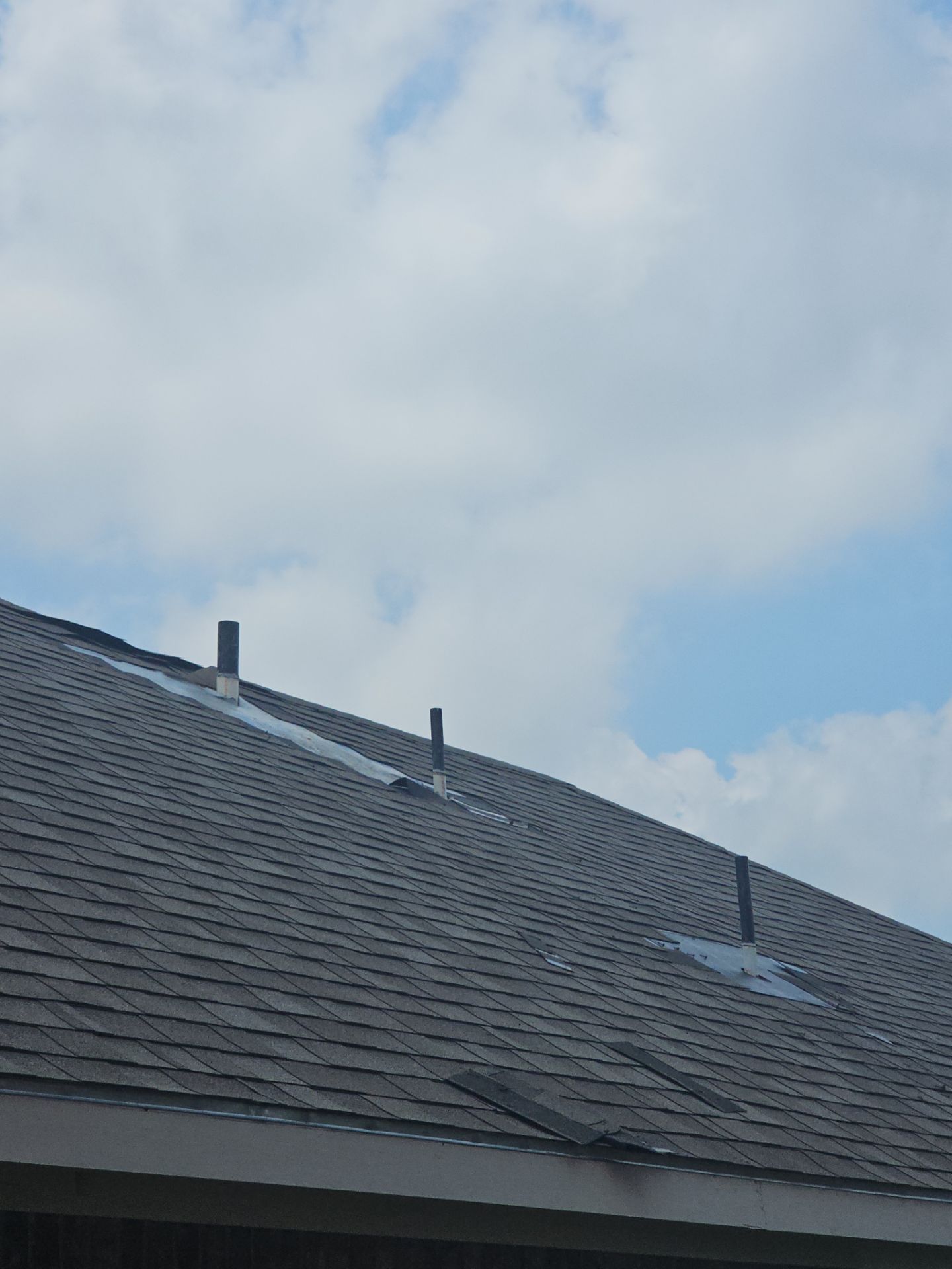 Hail Damage using Owen's Corning Duration (Lifetime) Shingles by Roof Repair Company