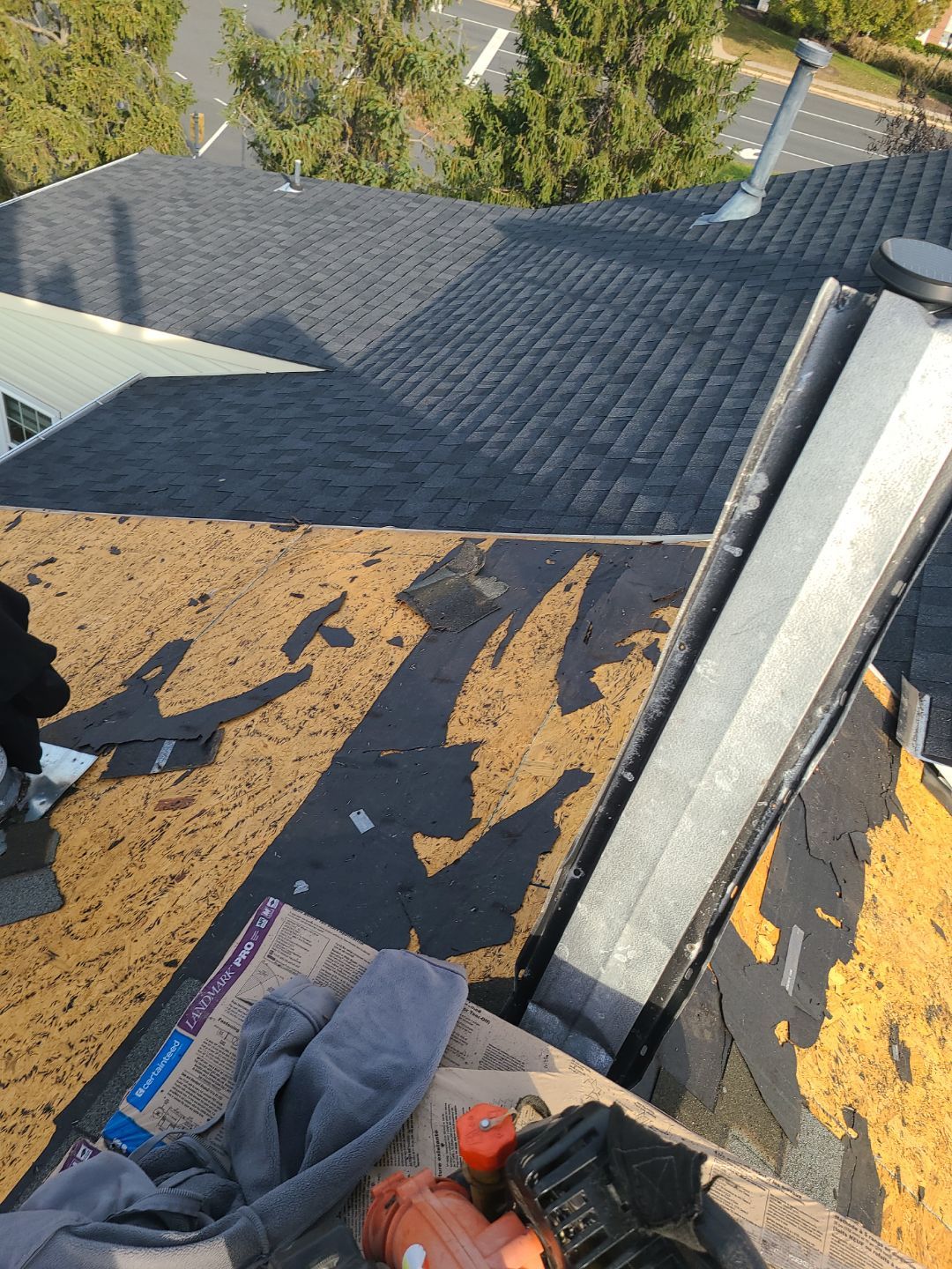 Herndon: Residential Roof Replacement with CertainTeed Landmark Pro in Max Def Moire Black by RM Banning, Inc.