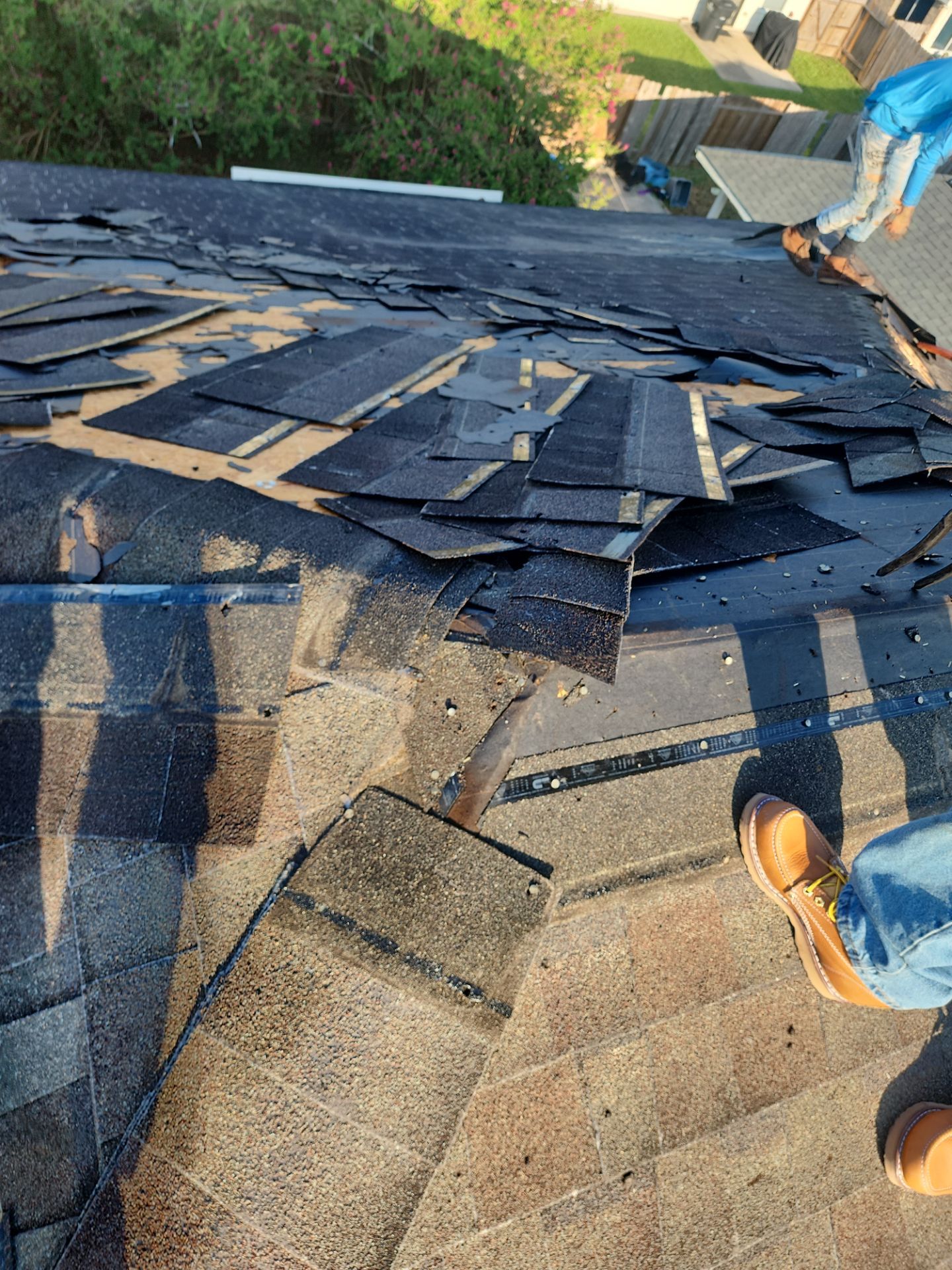 Residential Roofing Installation using Owen's Corning Duration (Lifetime) Shingles by Roof Repair Company
