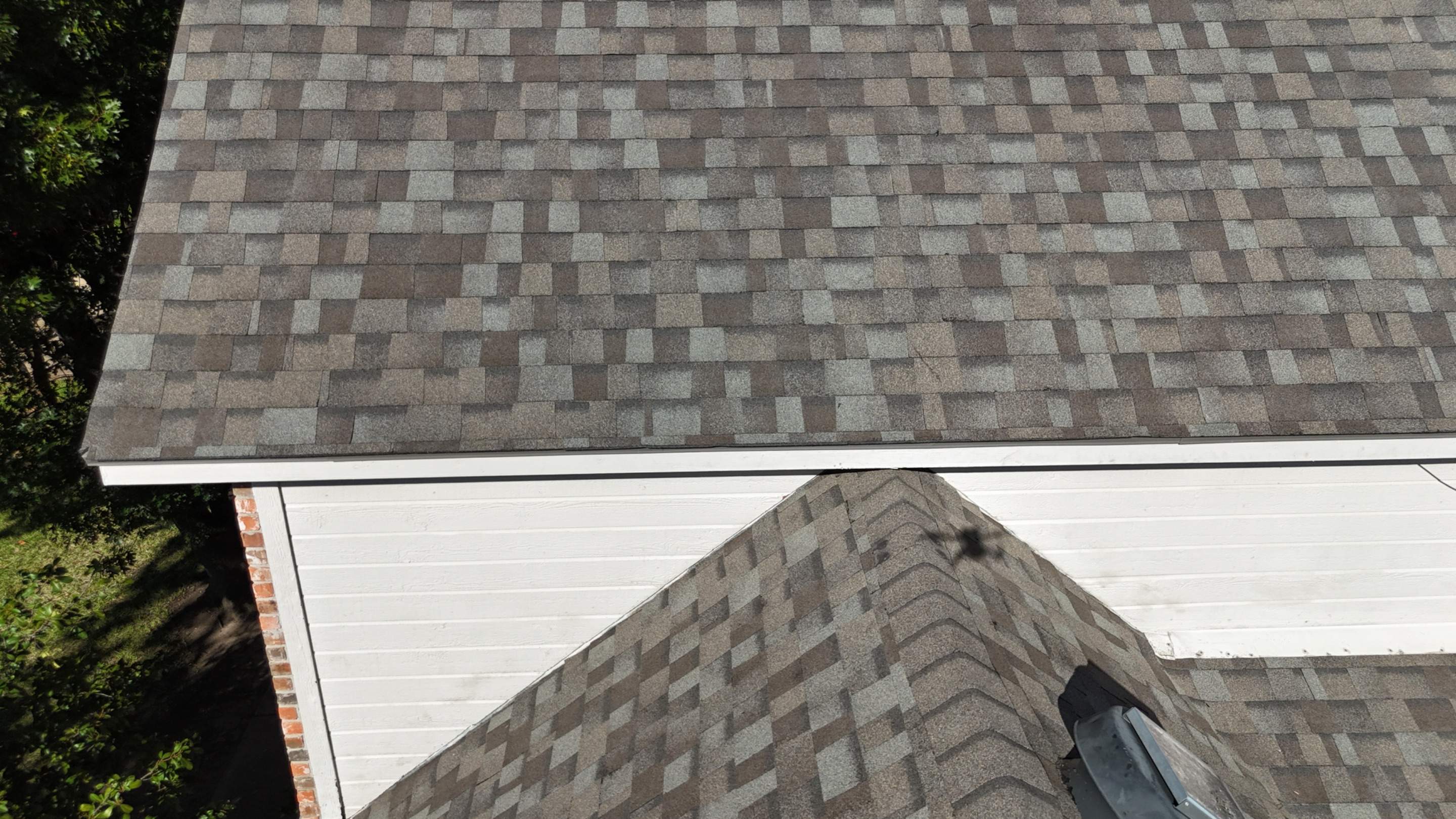 Driftwood - Owens Corning by RoofsOnly.com