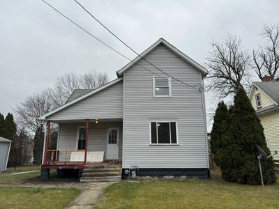B & K Real Estate 1606