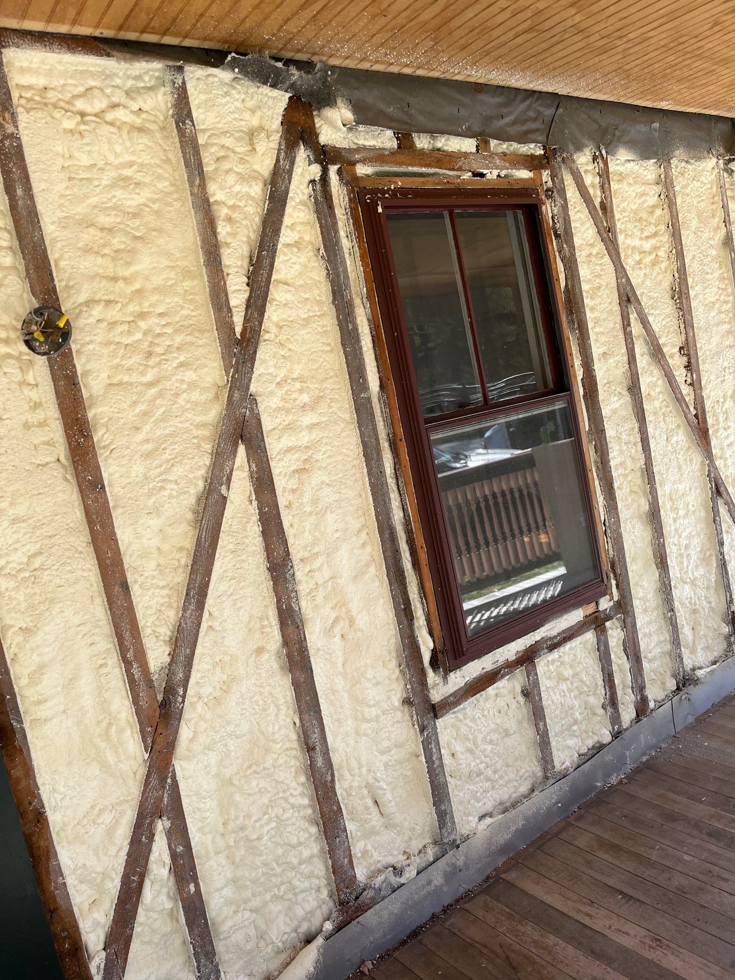 Siding Installation using Closed Cell Spray Foam by NYS Foam & Energy