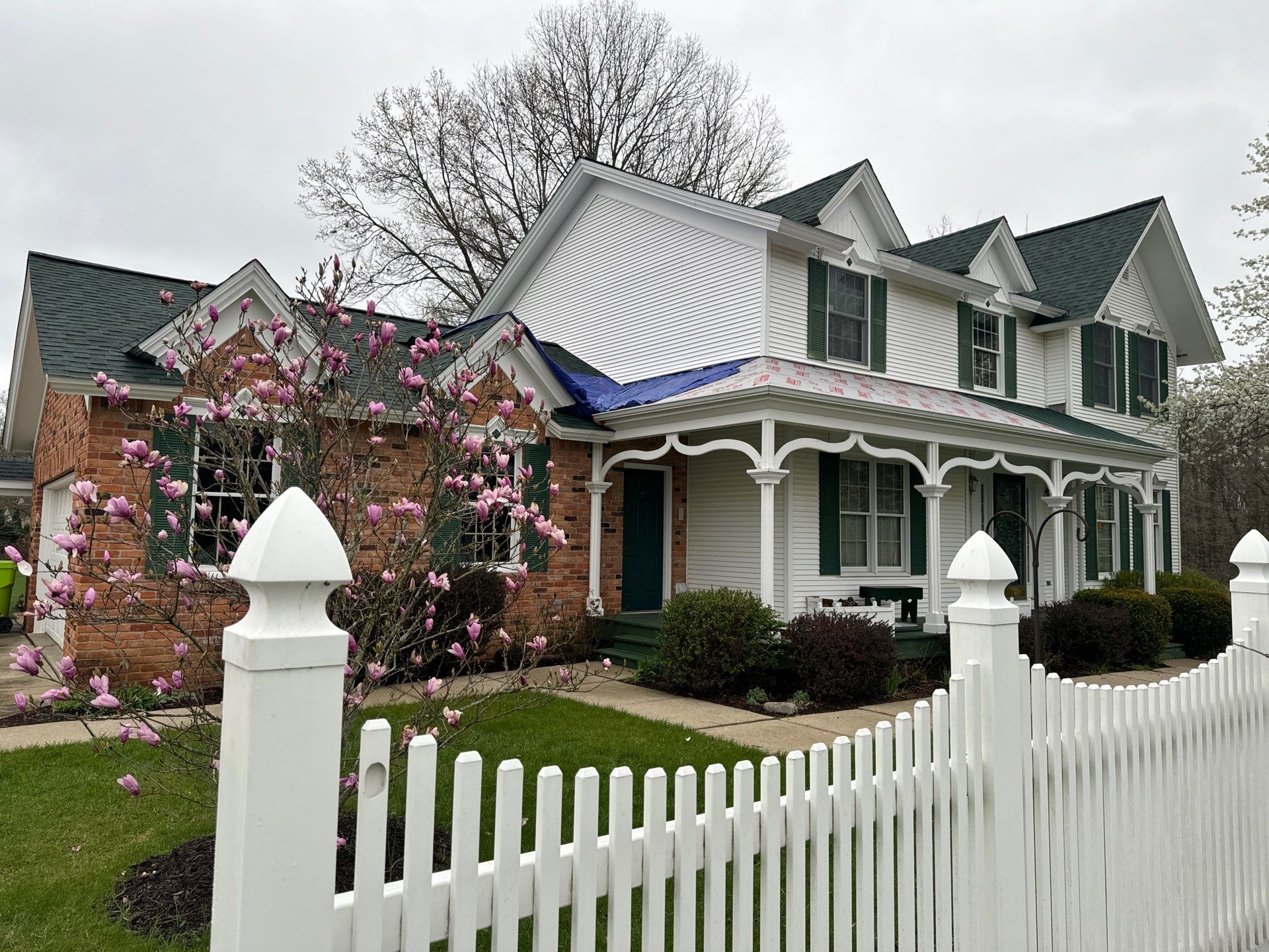 Roof Replacement using Owens Corning by 180 Contractors