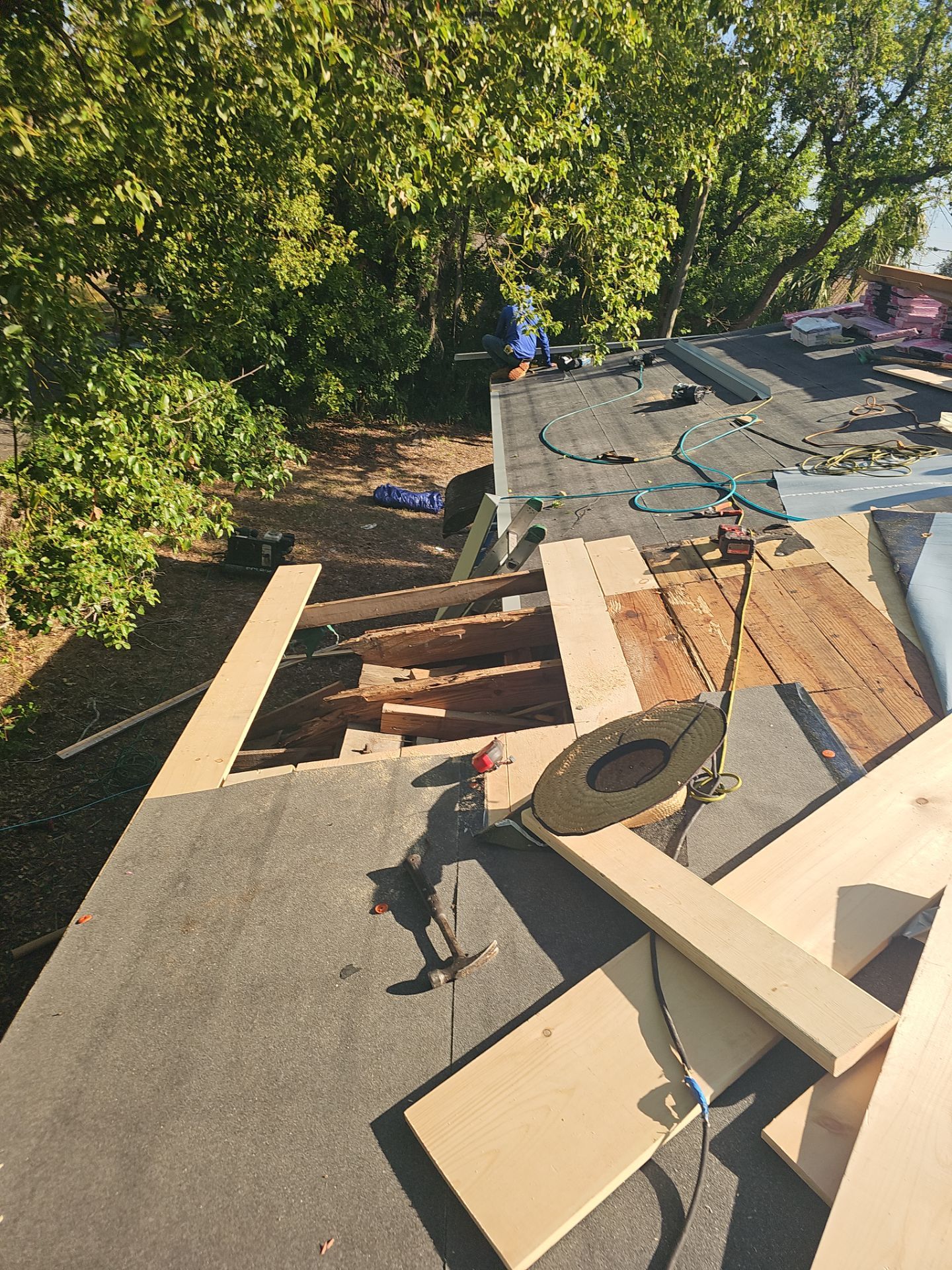Project in St. Petersburg 33711 by Mitchell Roofing Company LLC 