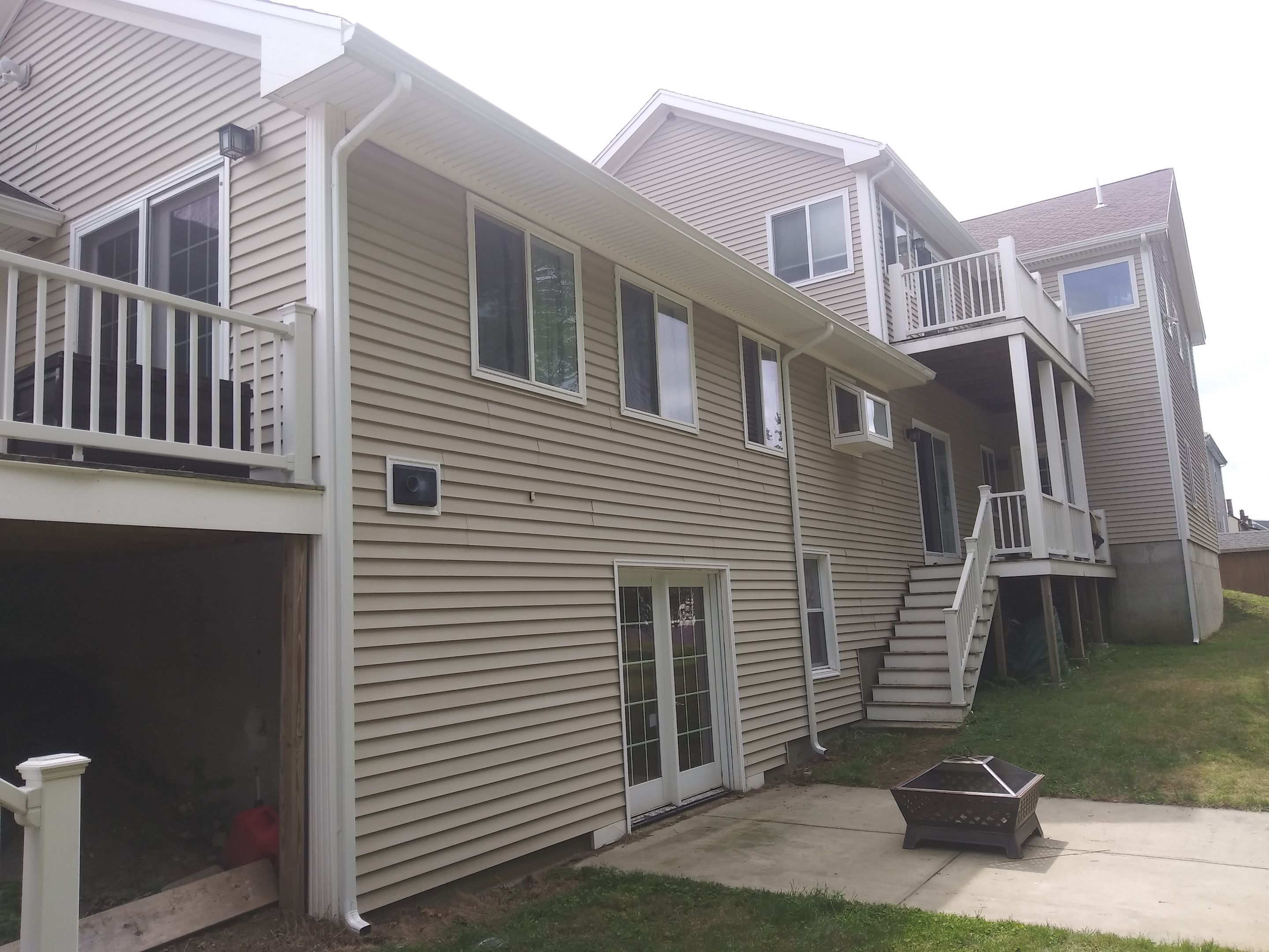 Swansea, MA Gutter Installation using 5" K-Style Aluminum Gutter by Gutter Pro Enterprises