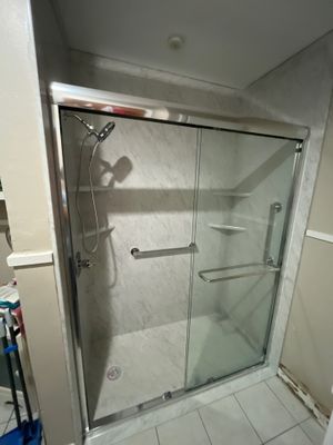 Tub to shower in San Antonio, 78212