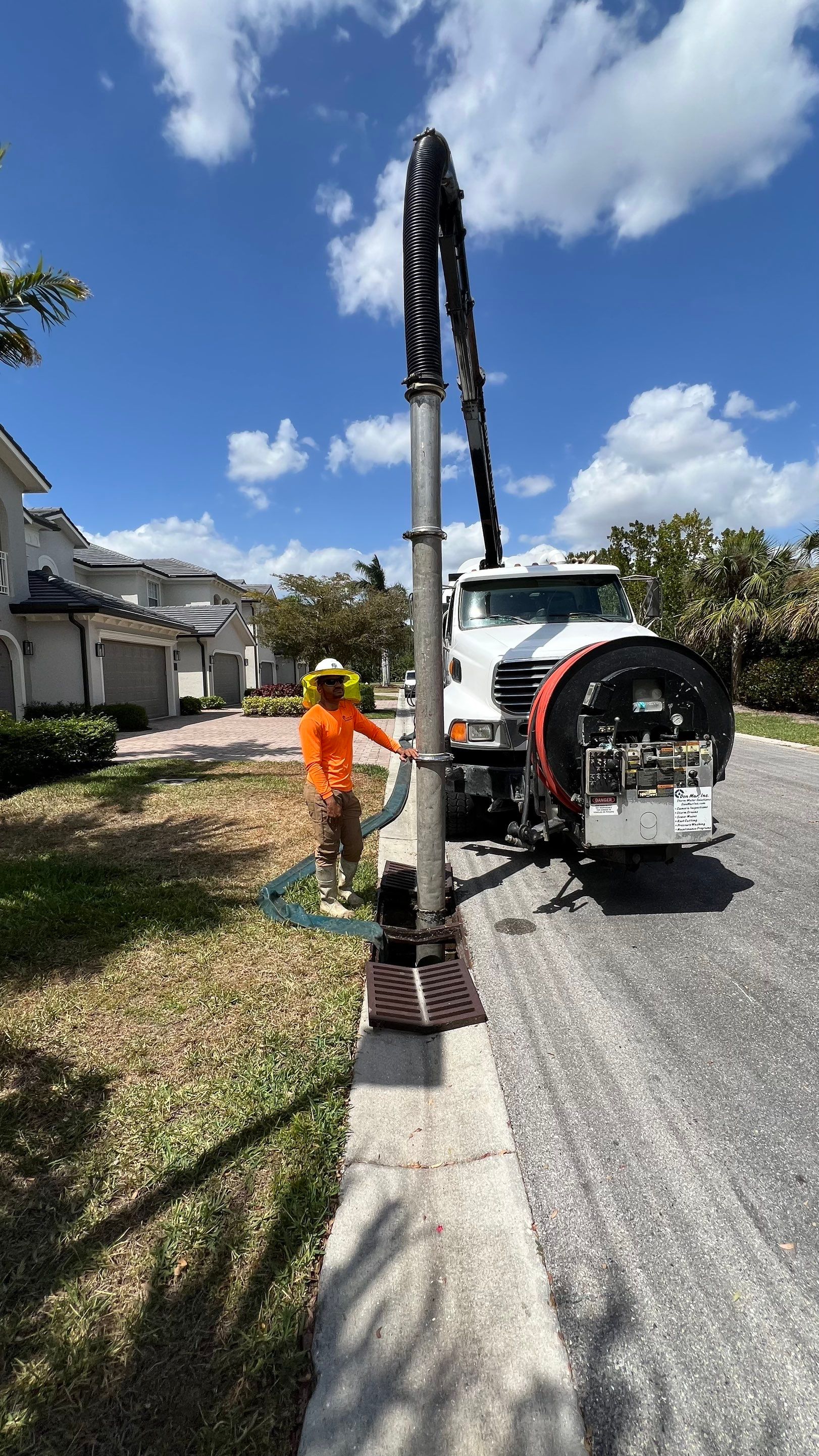 Estero Community Stormwater System Maintenance by APS Power & Water