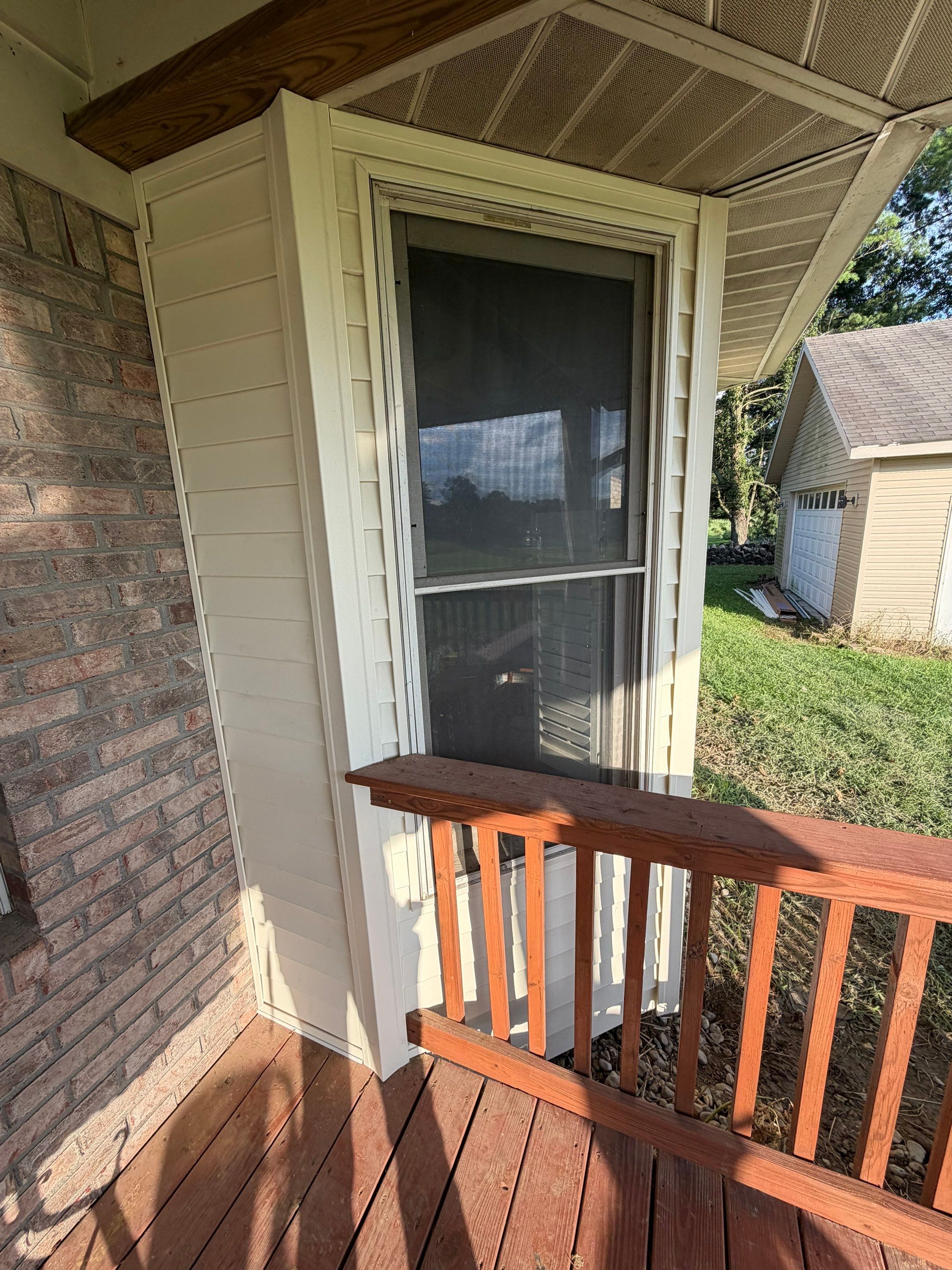 Certainteed Mainstreet - Sandstone Beige by Hoel Roofing & Remodeling
