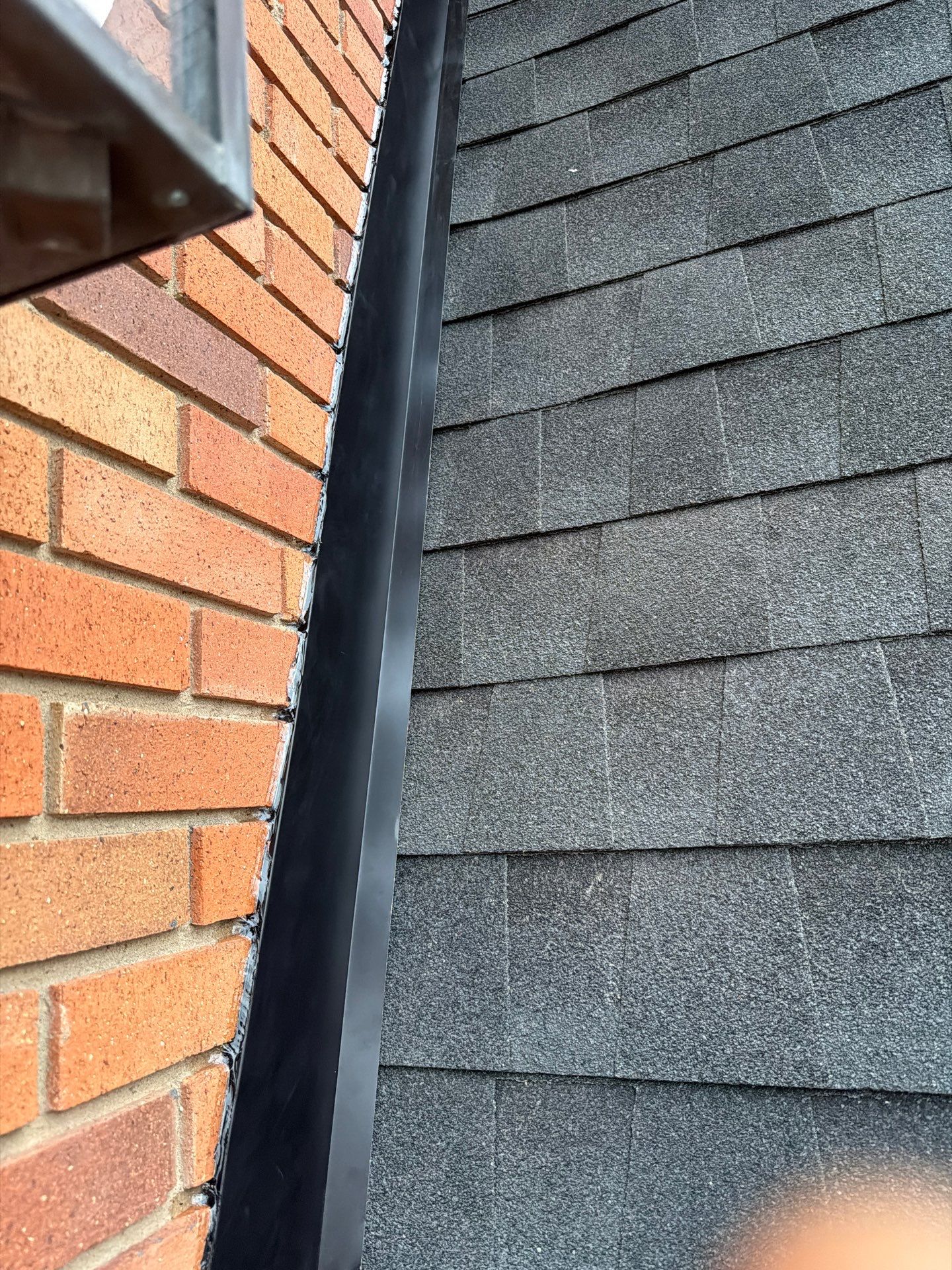 Residential Roofing Installation using GAF Timberline HDZ Charcoal by Rainstoppers Roofing