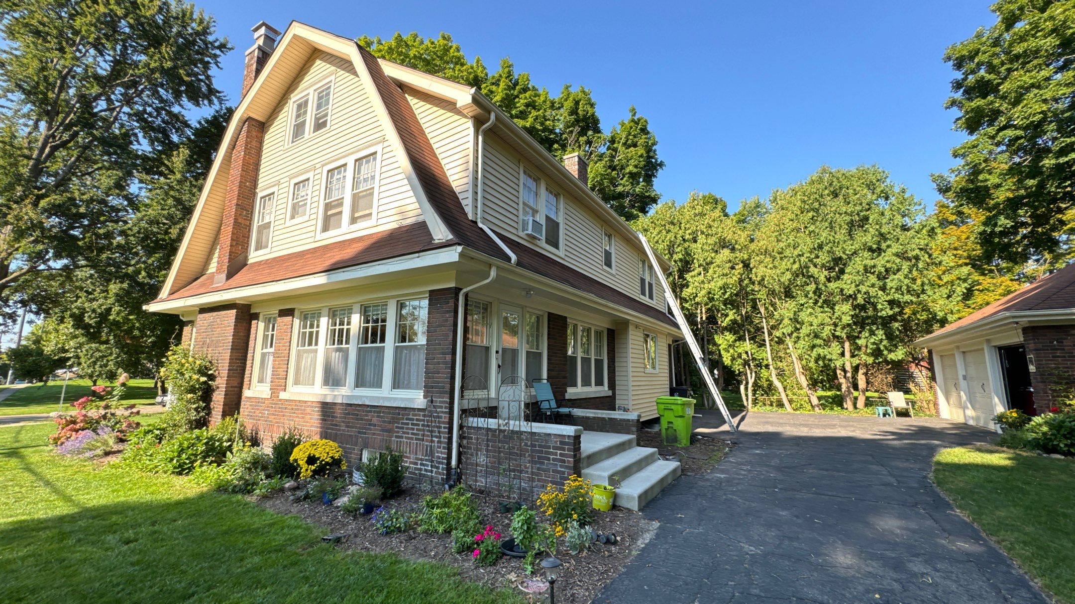 Roof Replacement using Owens Corning Summer Harvest by 180 Contractors