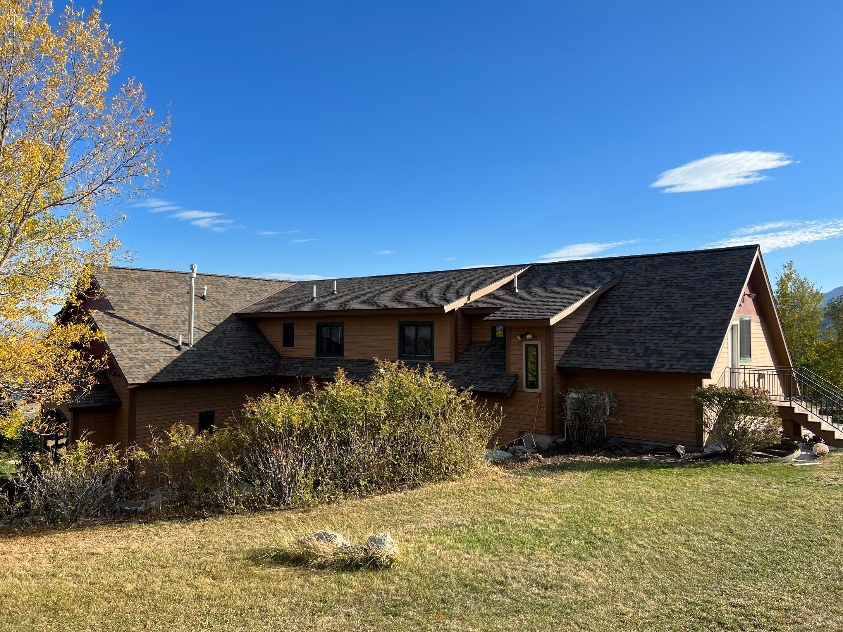 Owens Corning TruDefinition Duration - Aged Copper by Montana Roofing Solutions