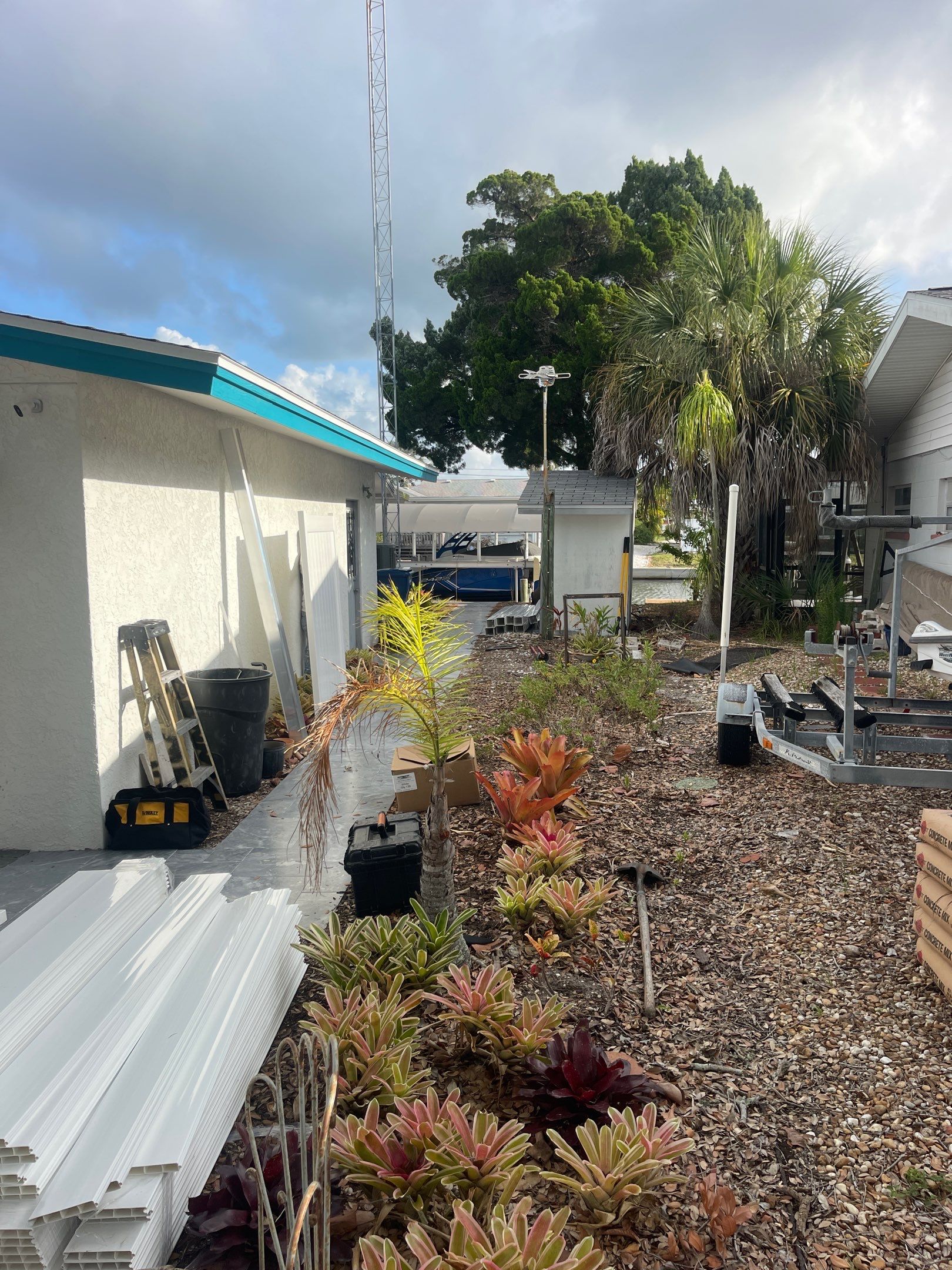 Bradenton, FL 6 ft. Tall White Vinyl Privacy Fence by Asap fence and gates, LLC