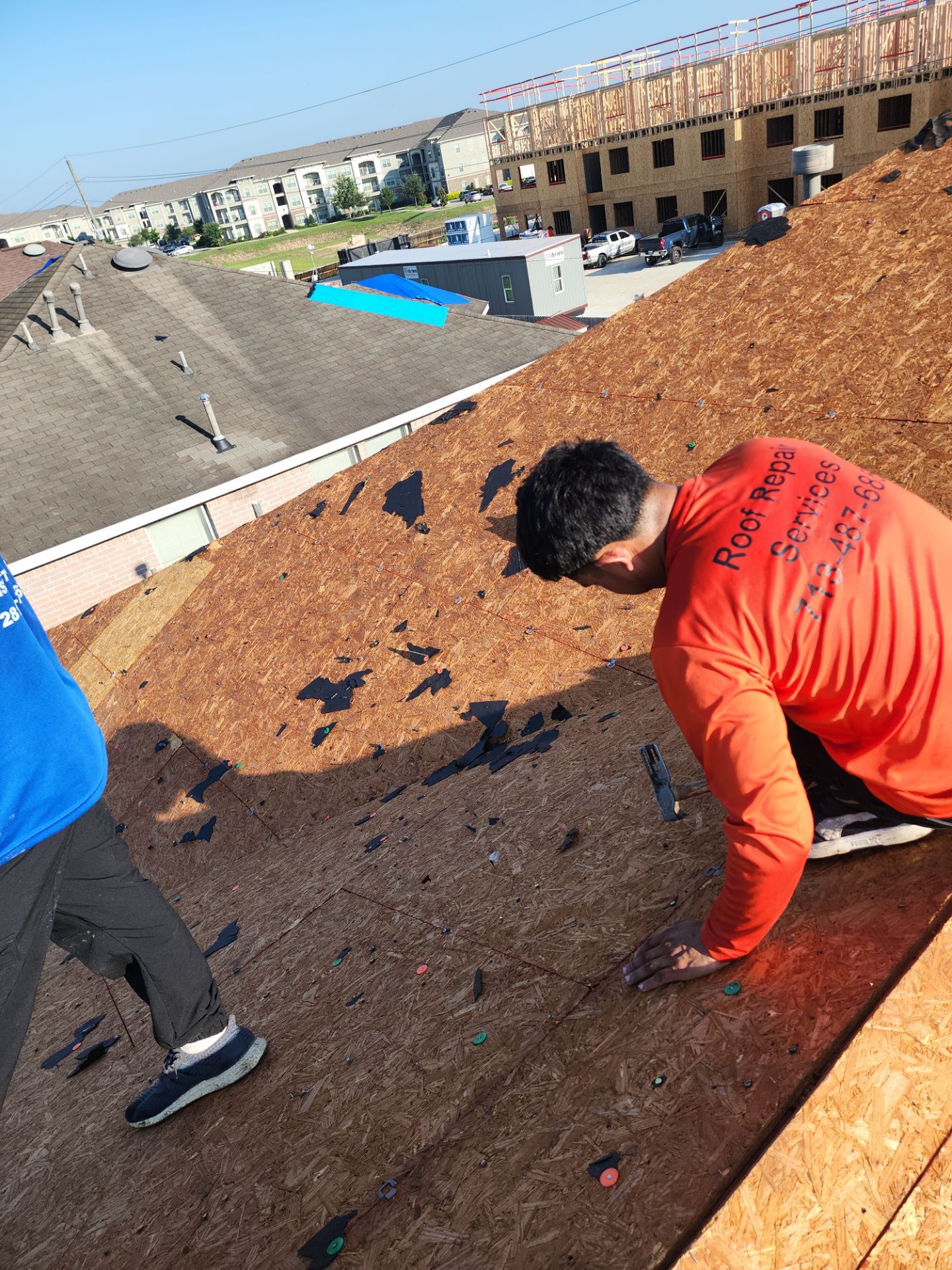 Residential Roofing Installation using Owen's Corning Duration (Lifetime) Shingles by Roof Repair Company